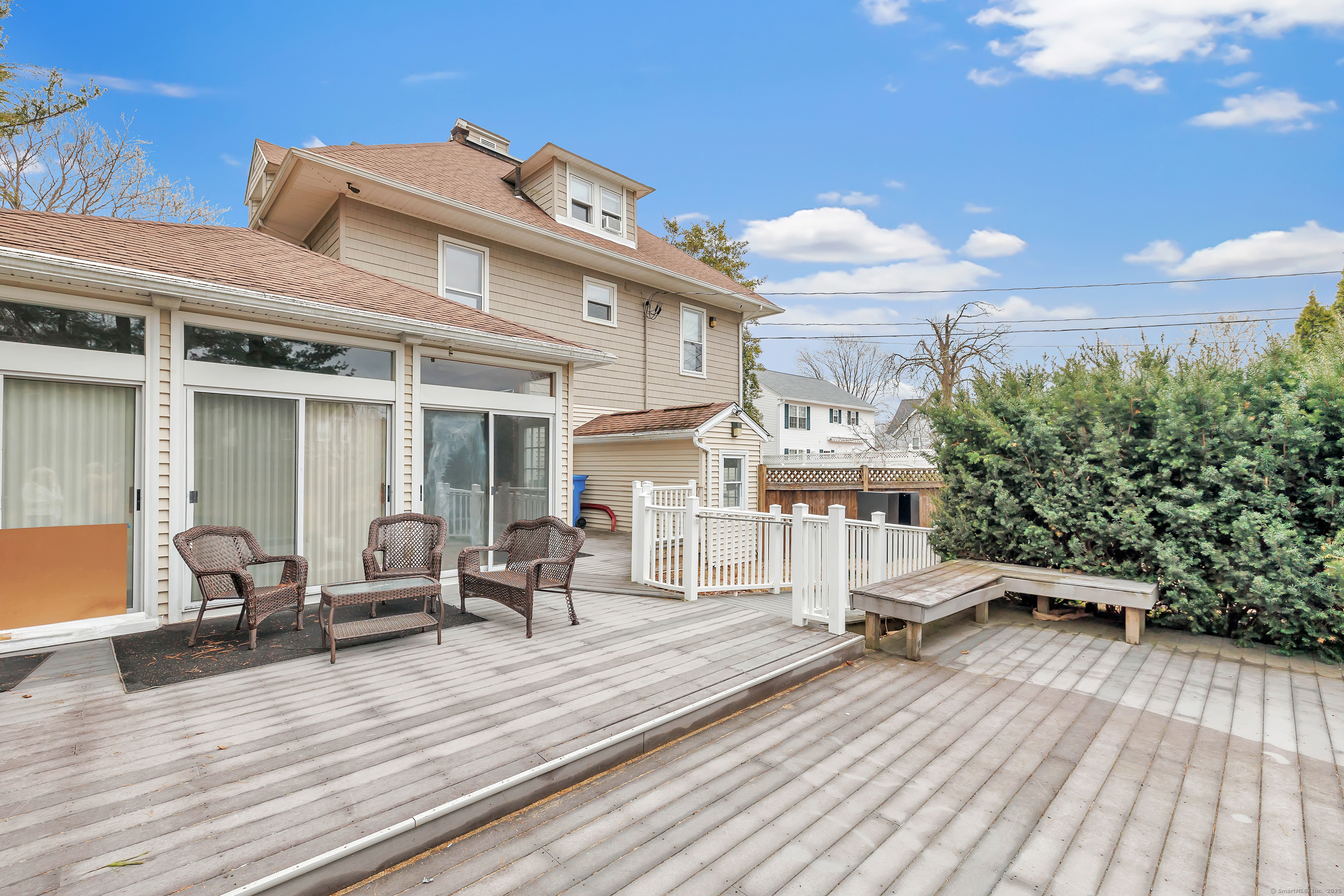 292 Coram Avenue