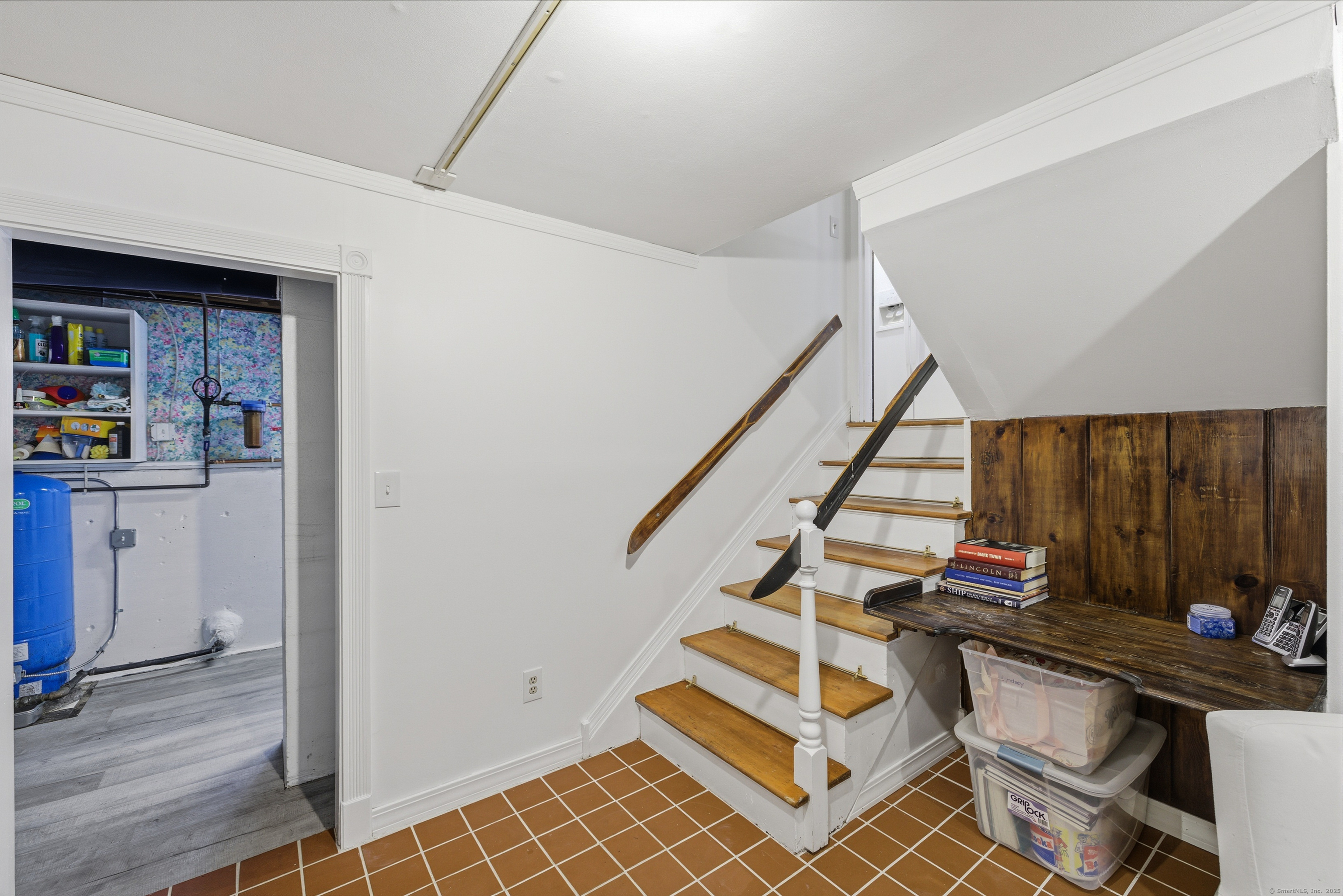 32 Dana Road