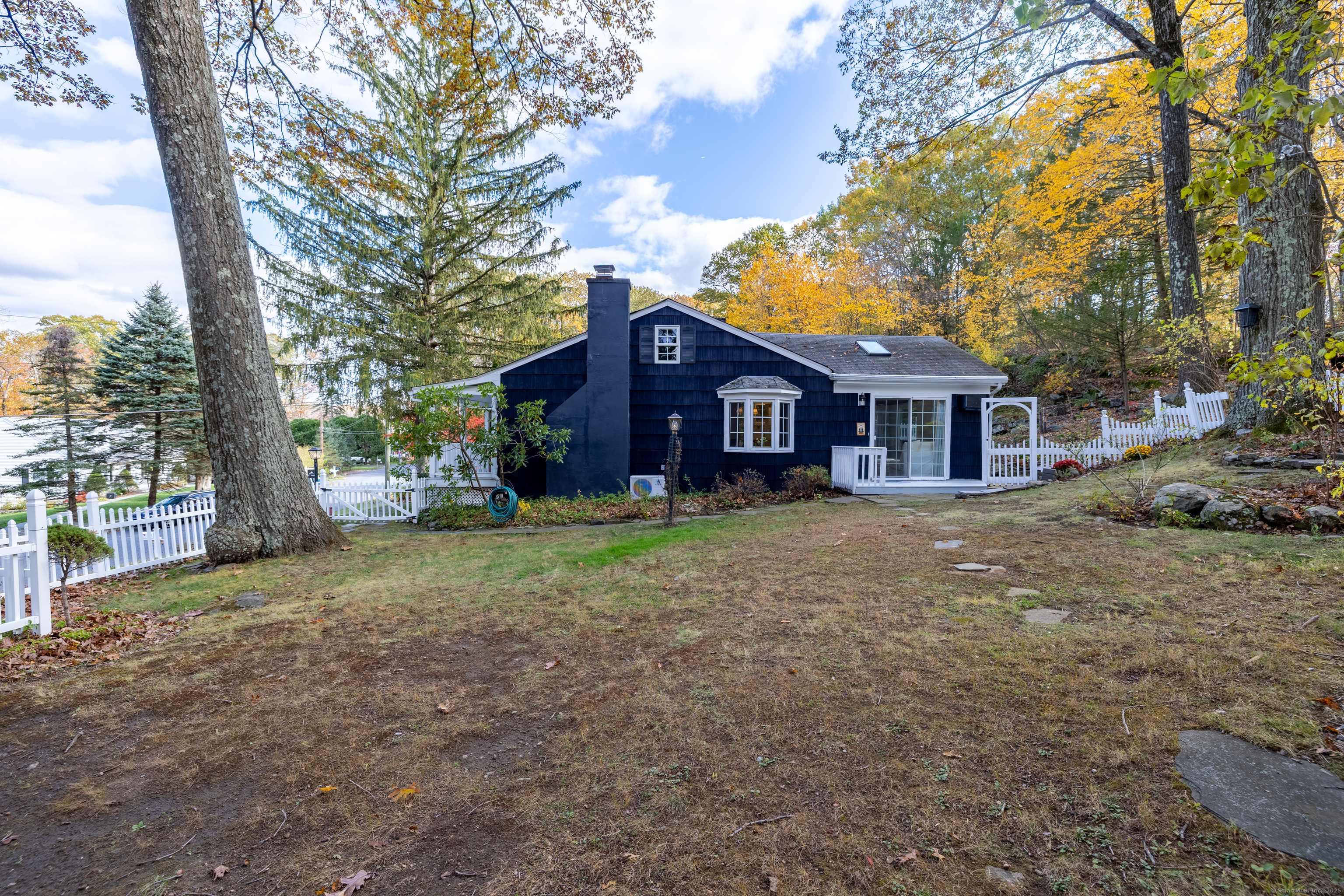 32 Dana Road