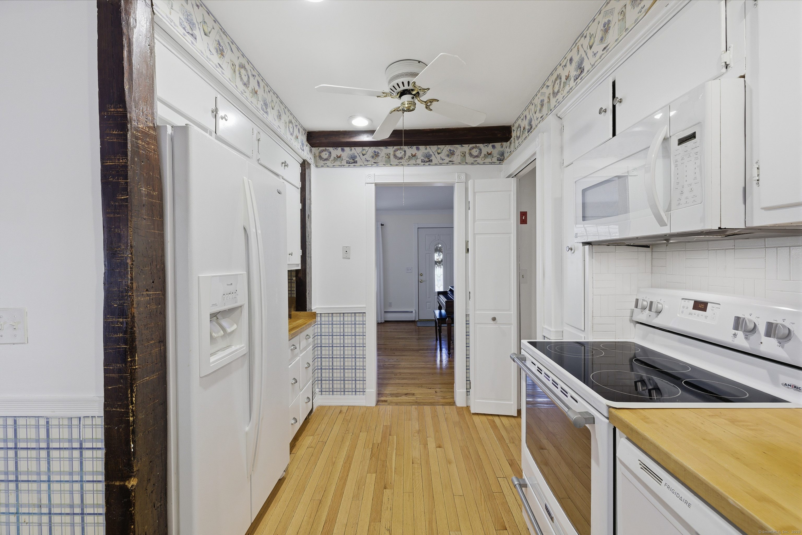 32 Dana Road