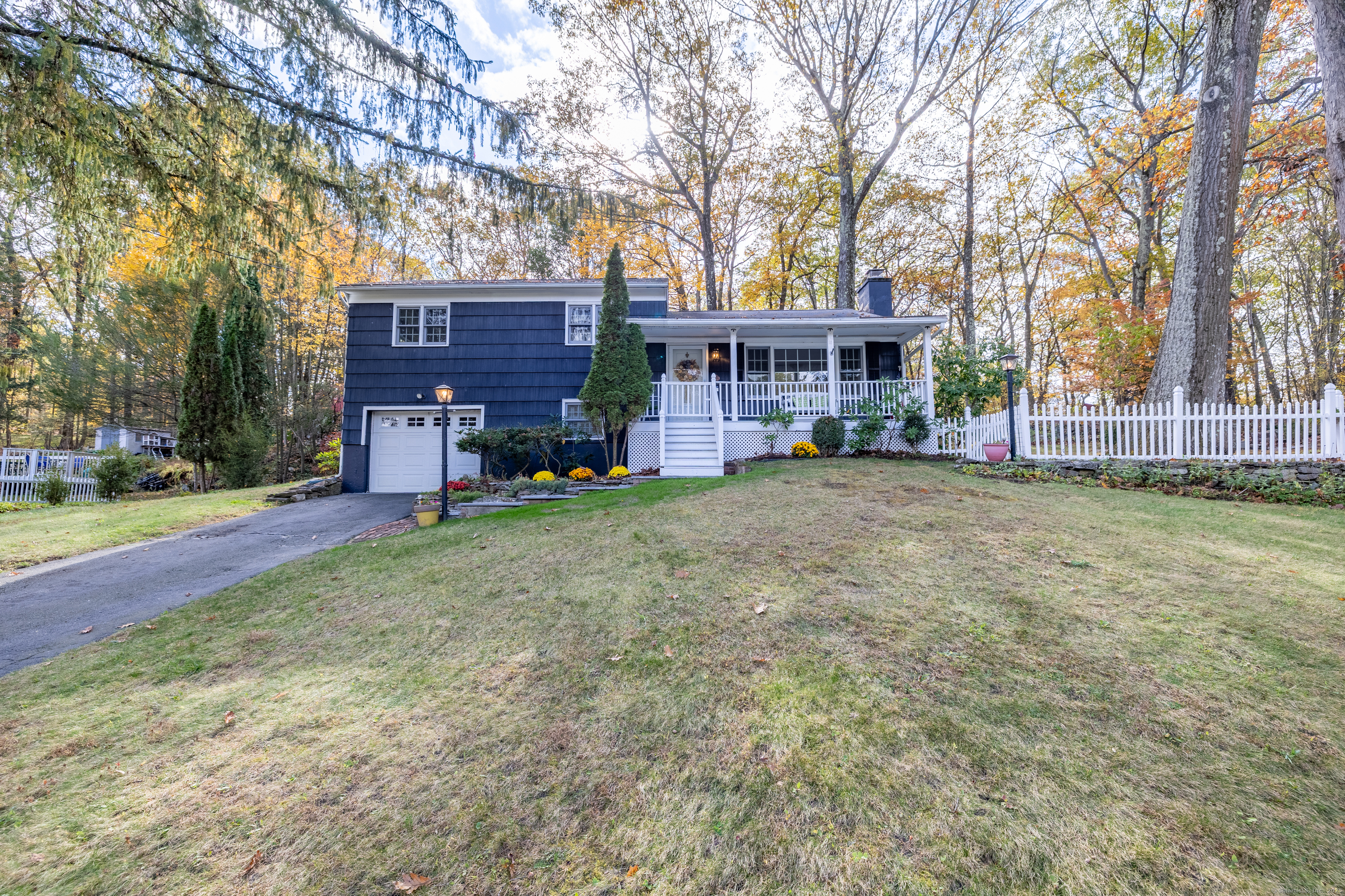 32 Dana Road