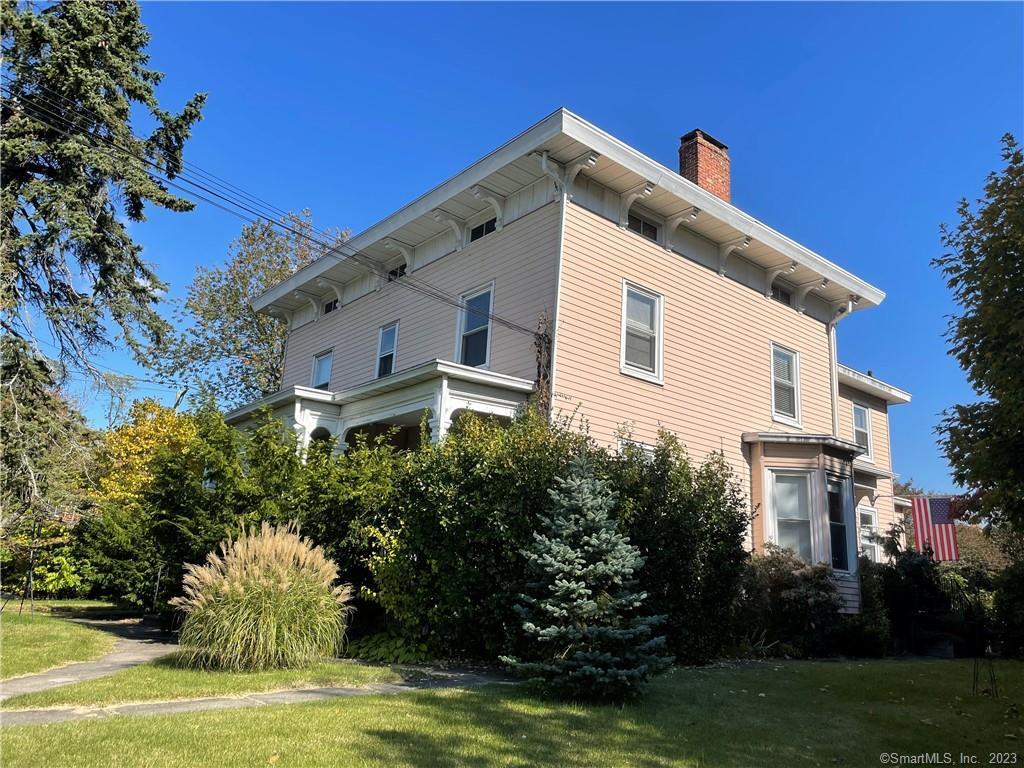 30 Camp Street 3