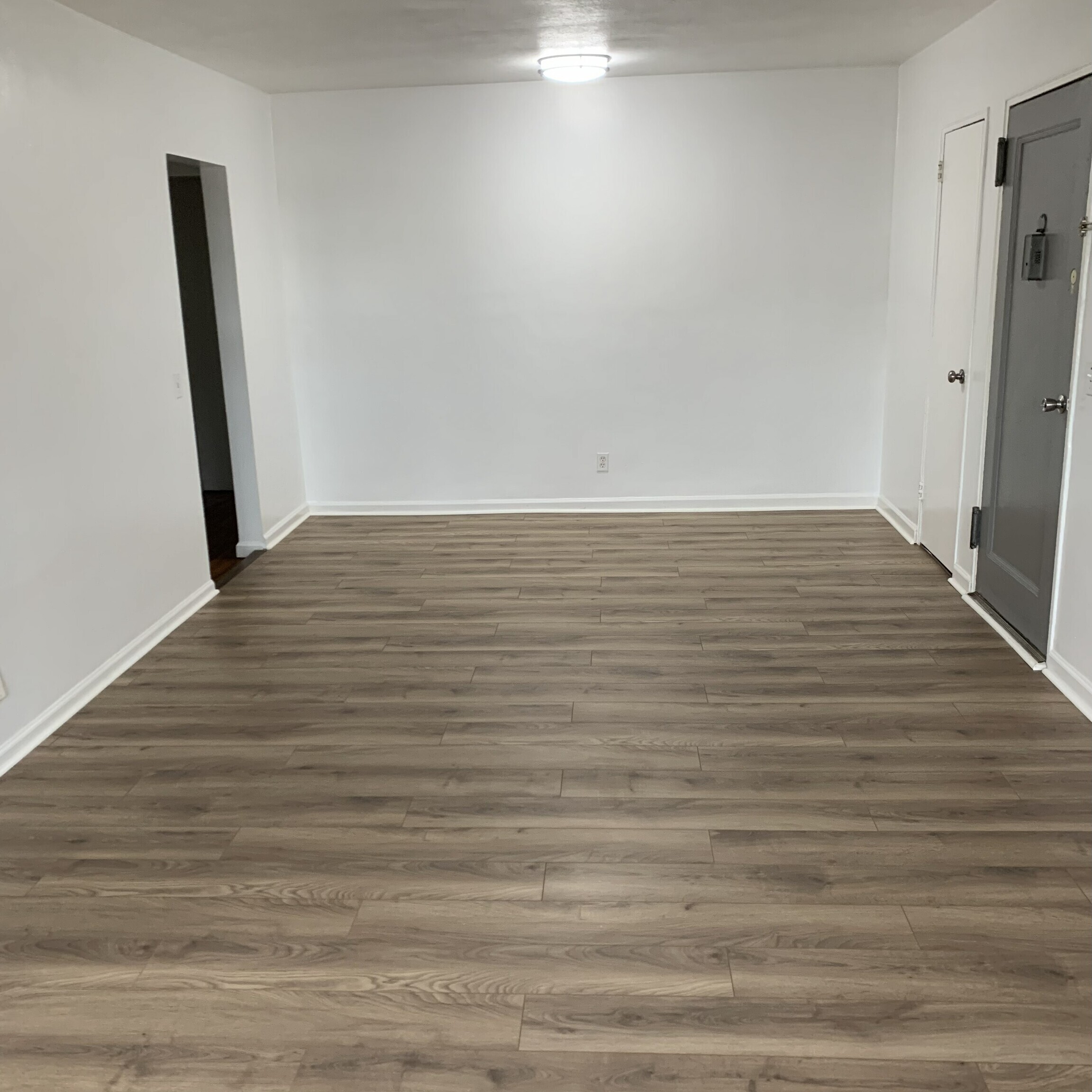 11 Bedford Avenue APT J1