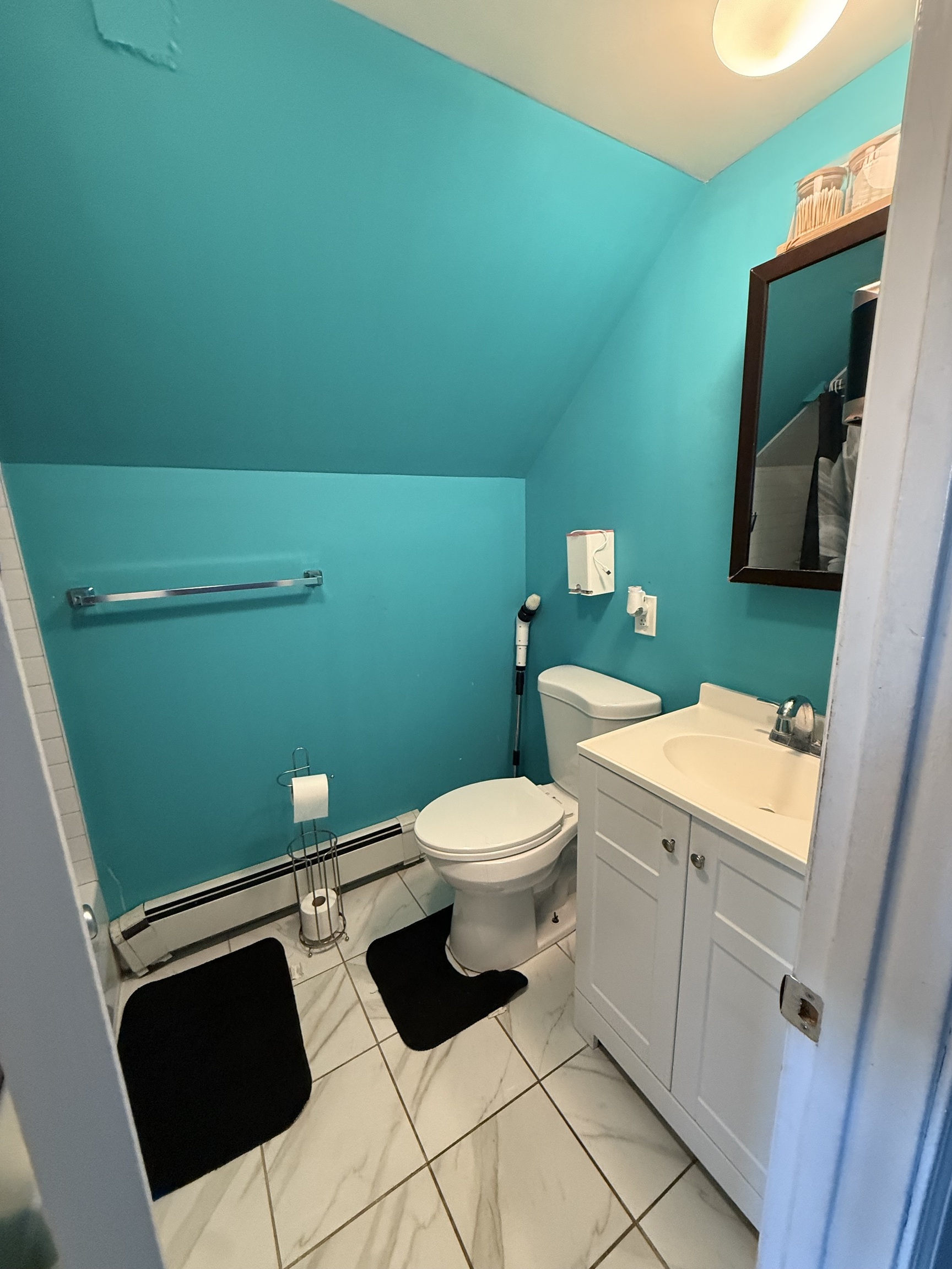 87 Manhattan Avenue 3rd floor