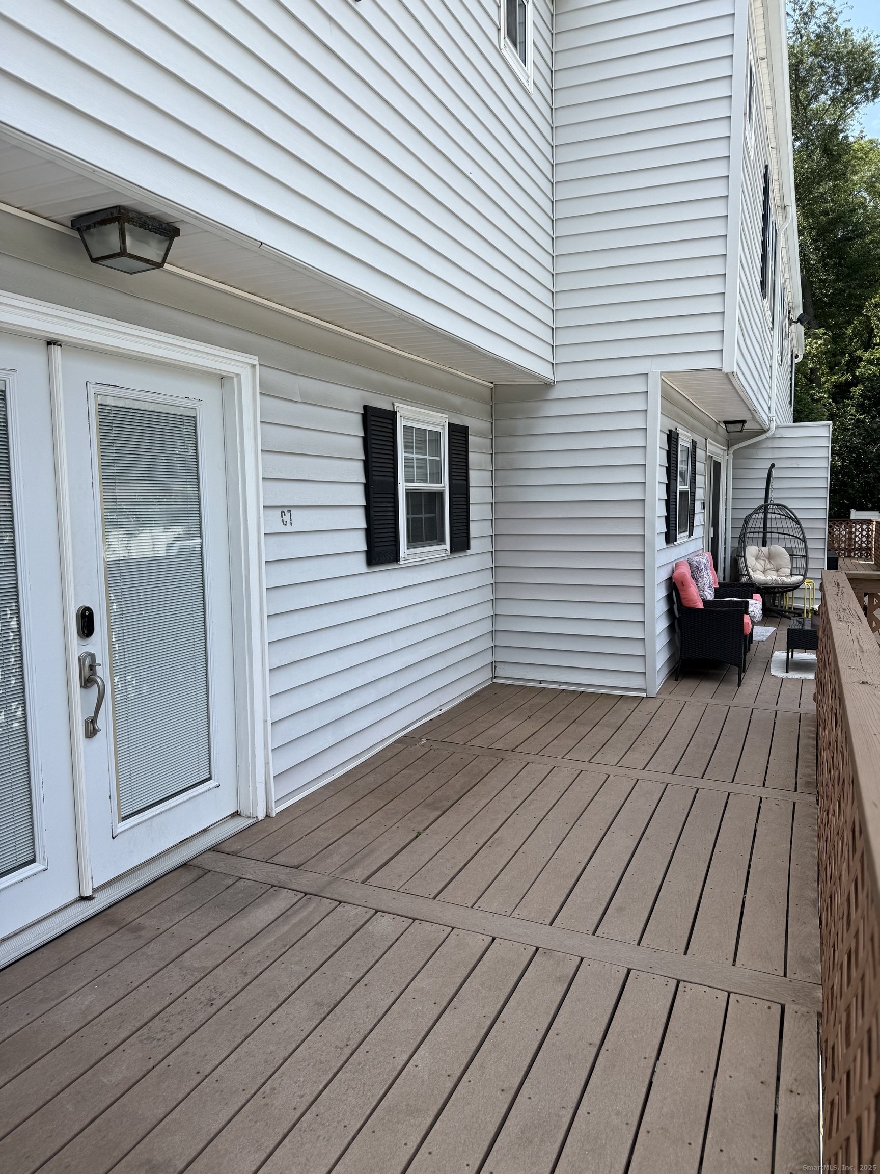 14-1/2 Fairview Avenue C7