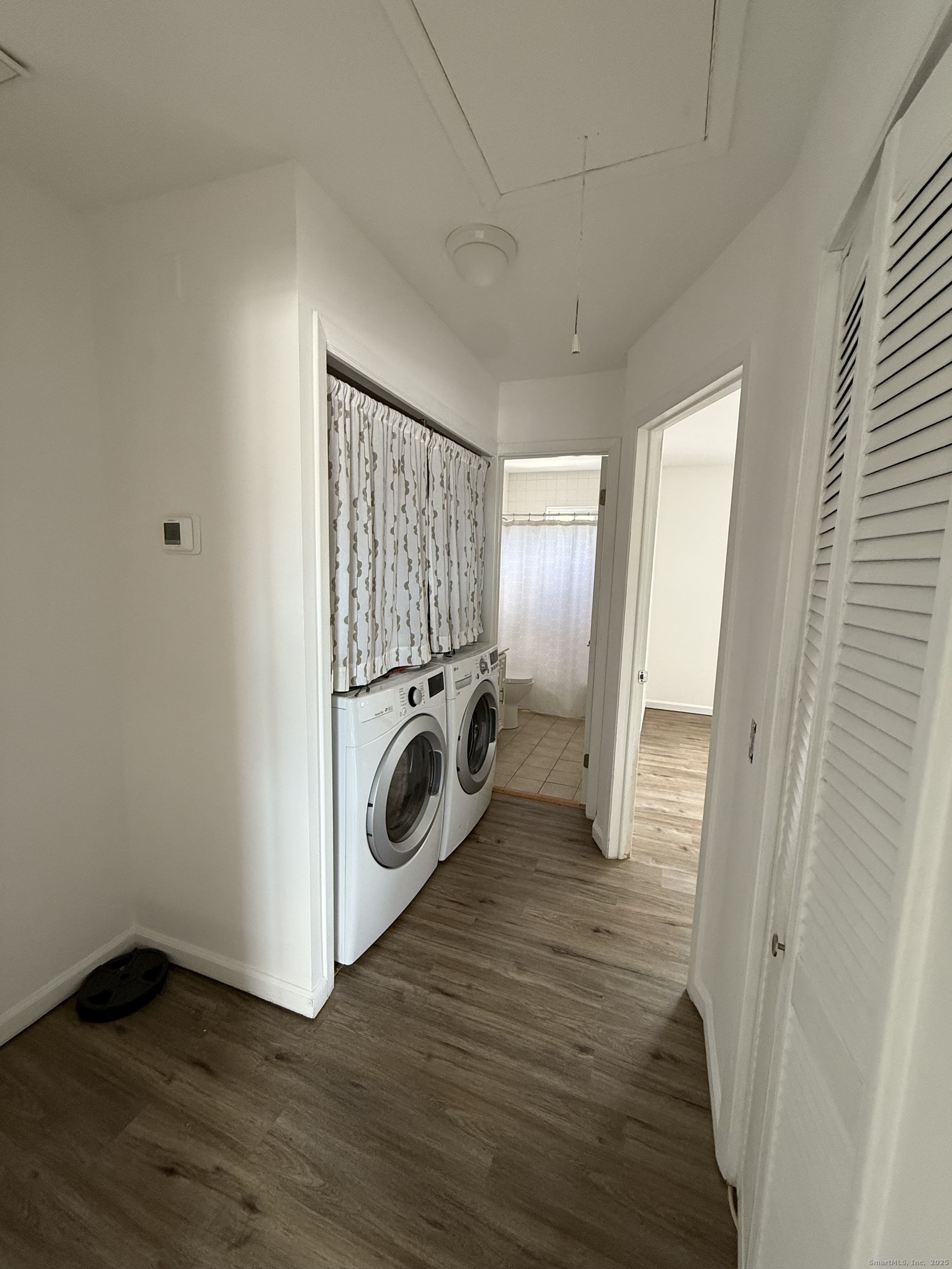 14-1/2 Fairview Avenue C7