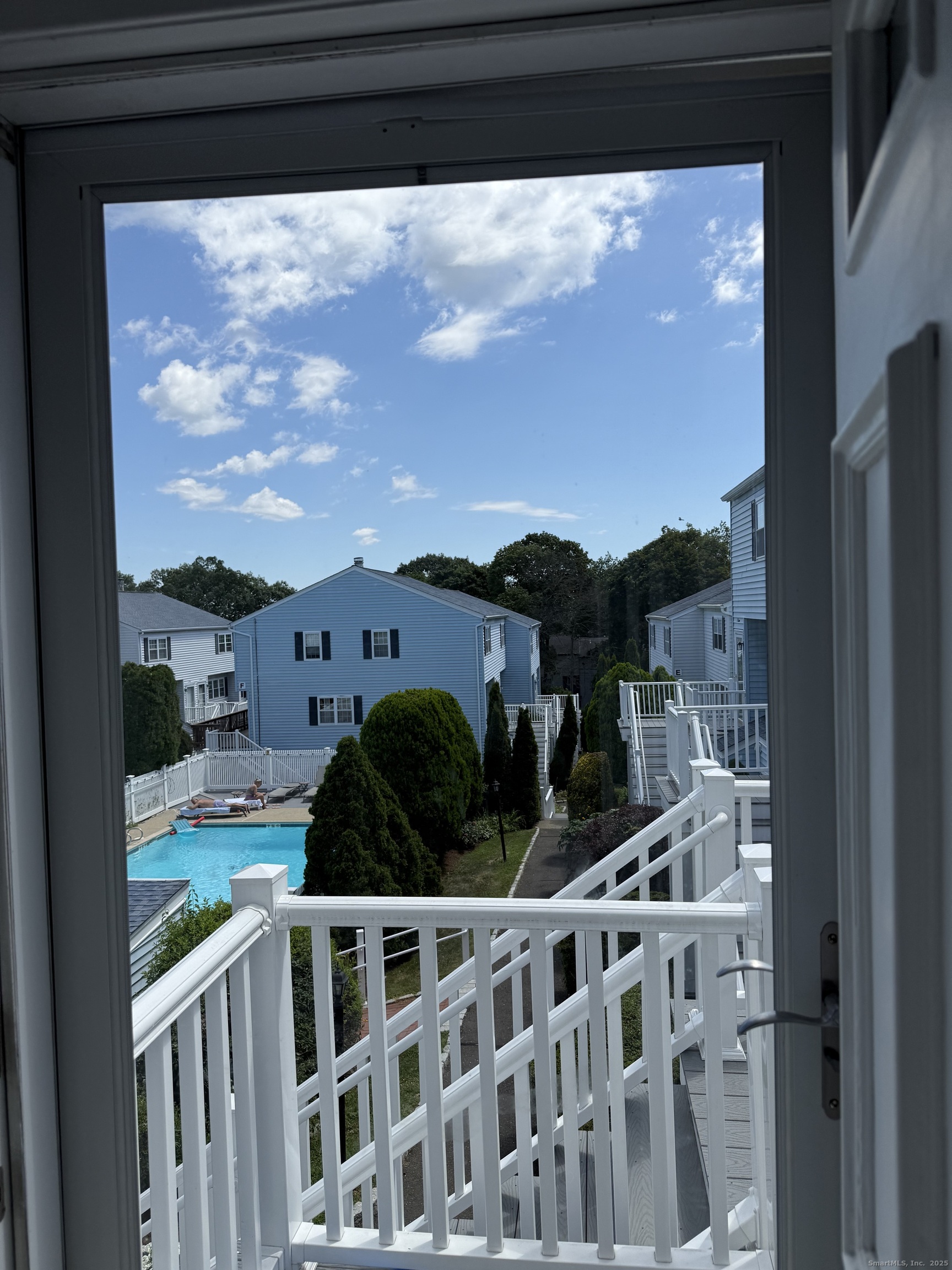 14-1/2 Fairview Avenue C7