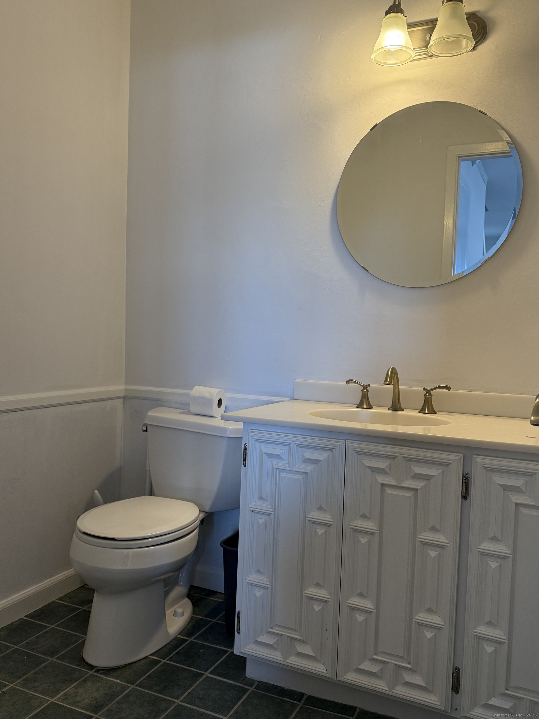 14-1/2 Fairview Avenue C7