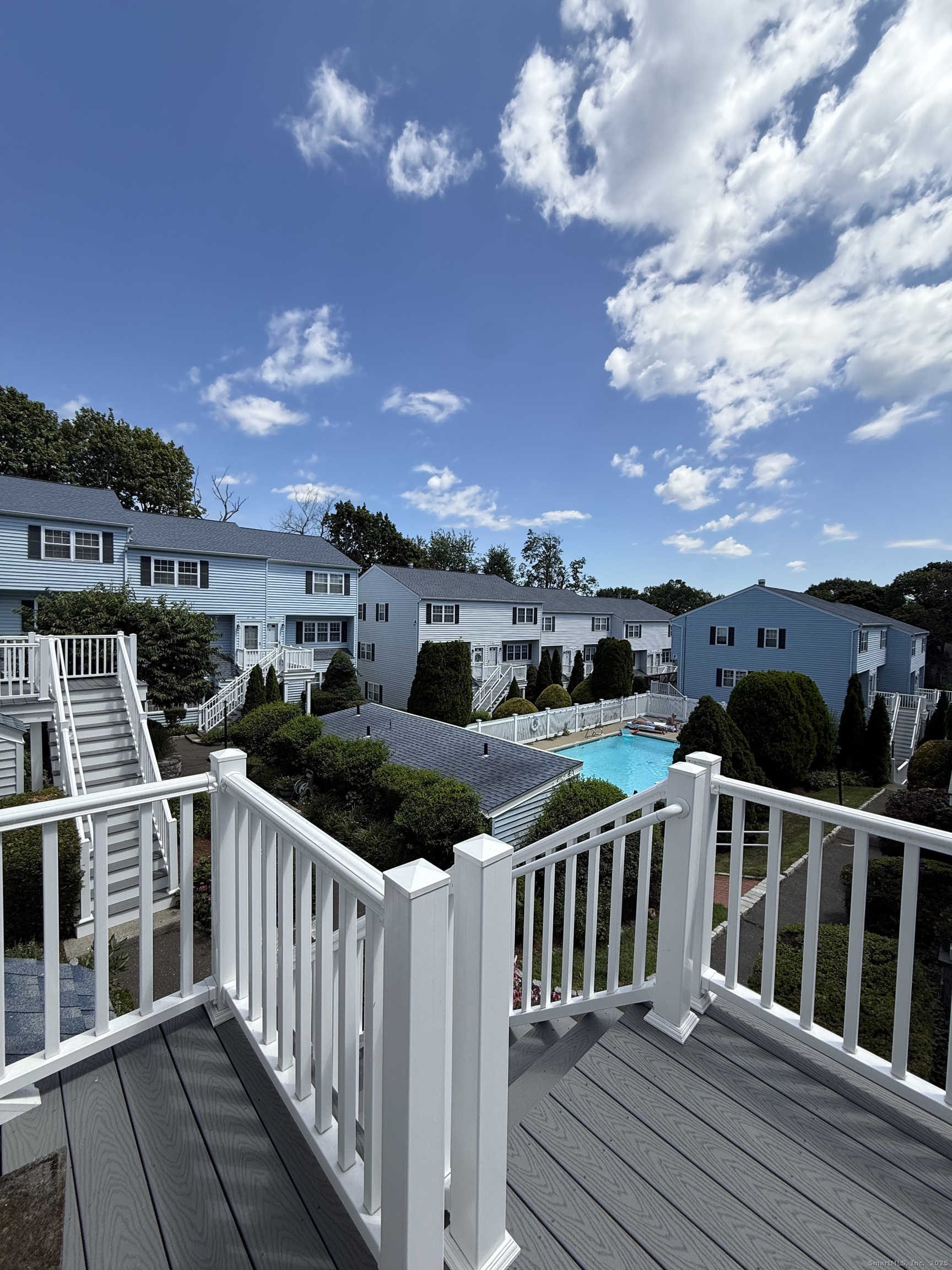 14-1/2 Fairview Avenue C7