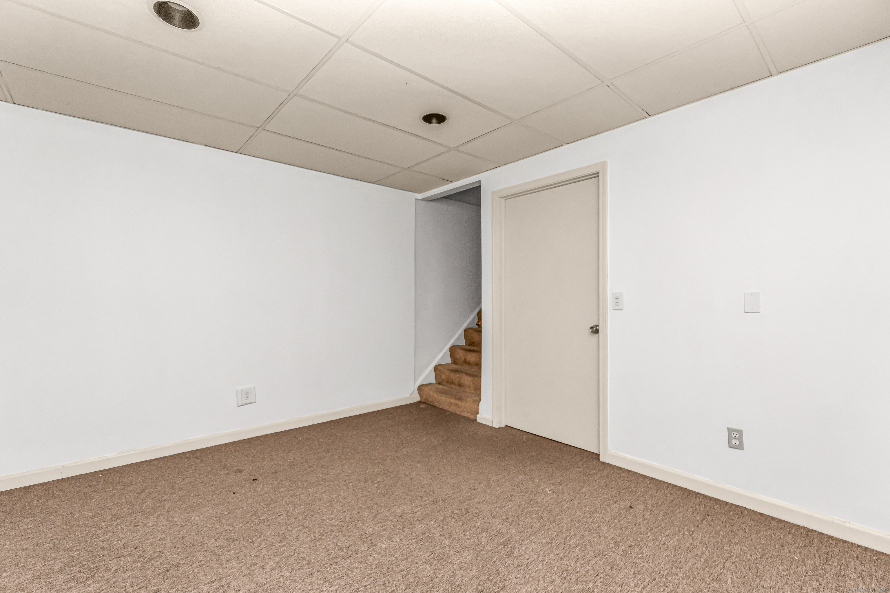 27 Crows Nest Lane 8F