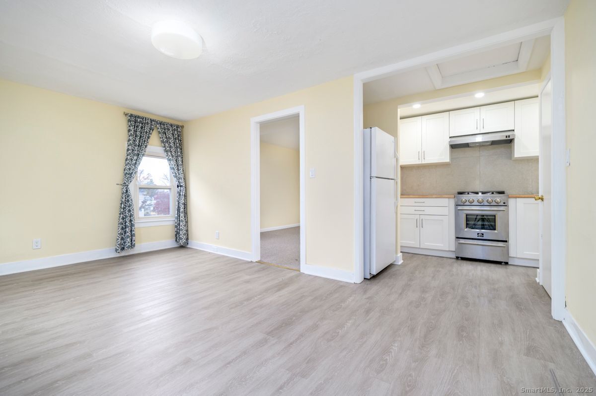 75 Soundview Avenue