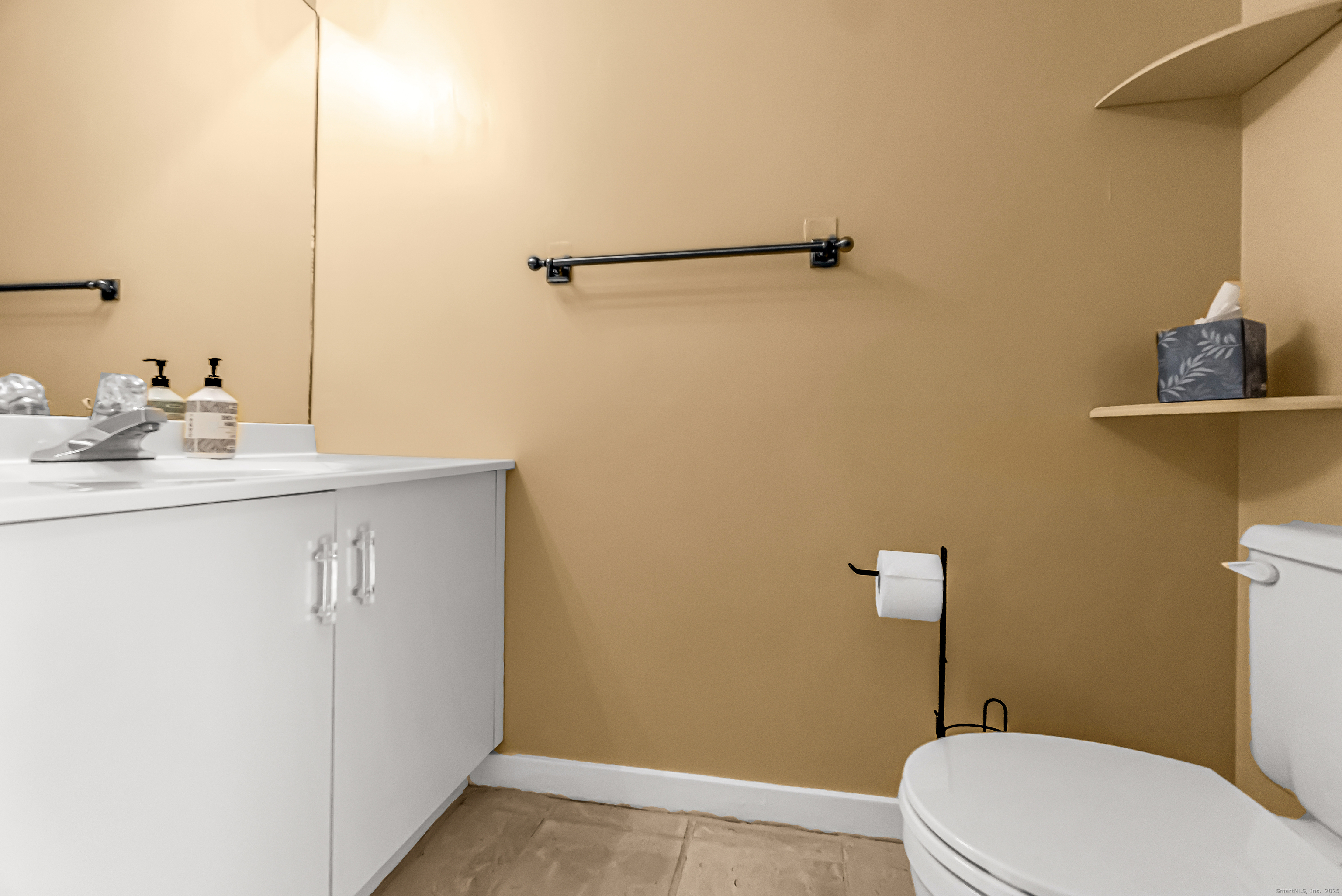 1412 Whitney Avenue APT F3