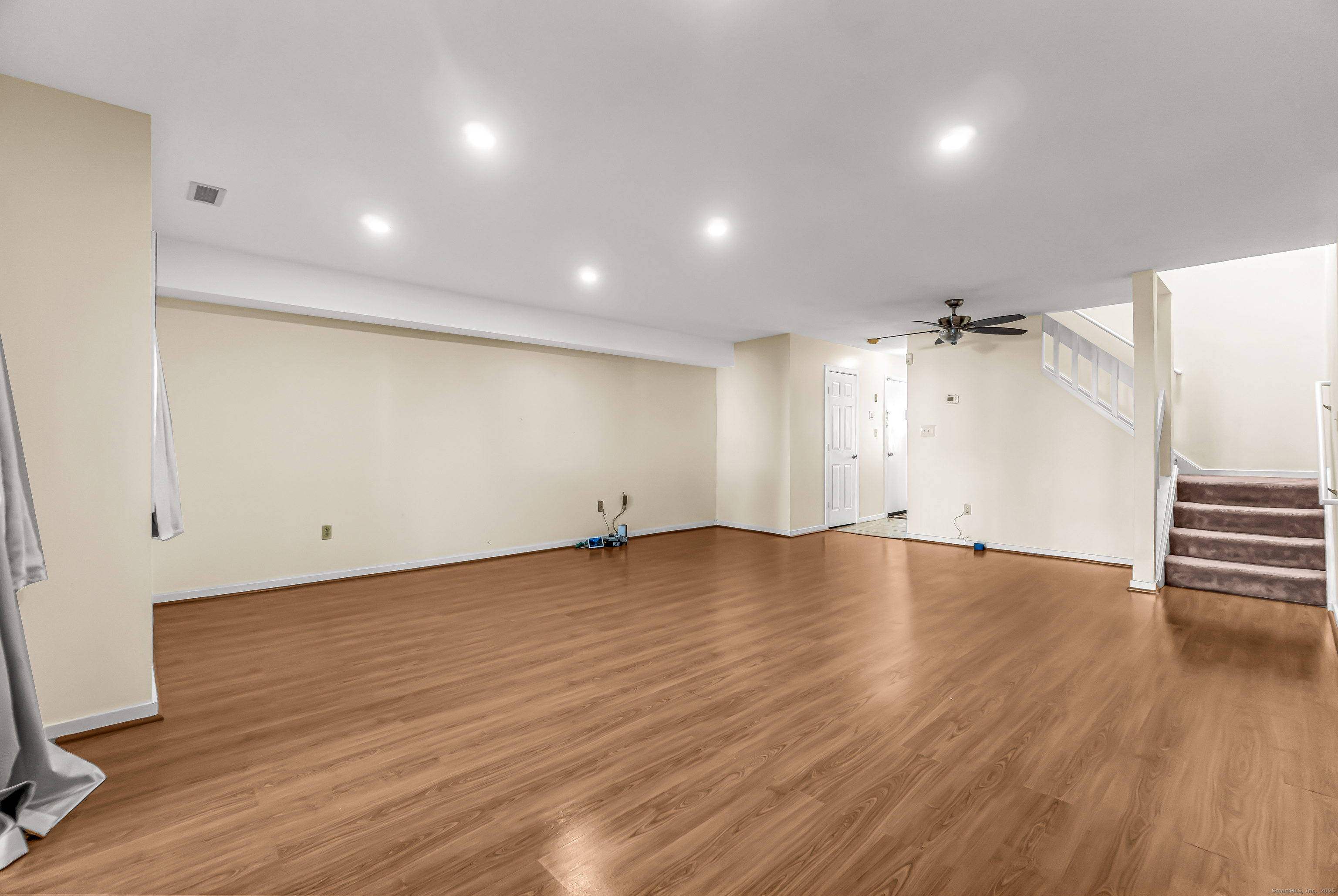 1412 Whitney Avenue APT F3
