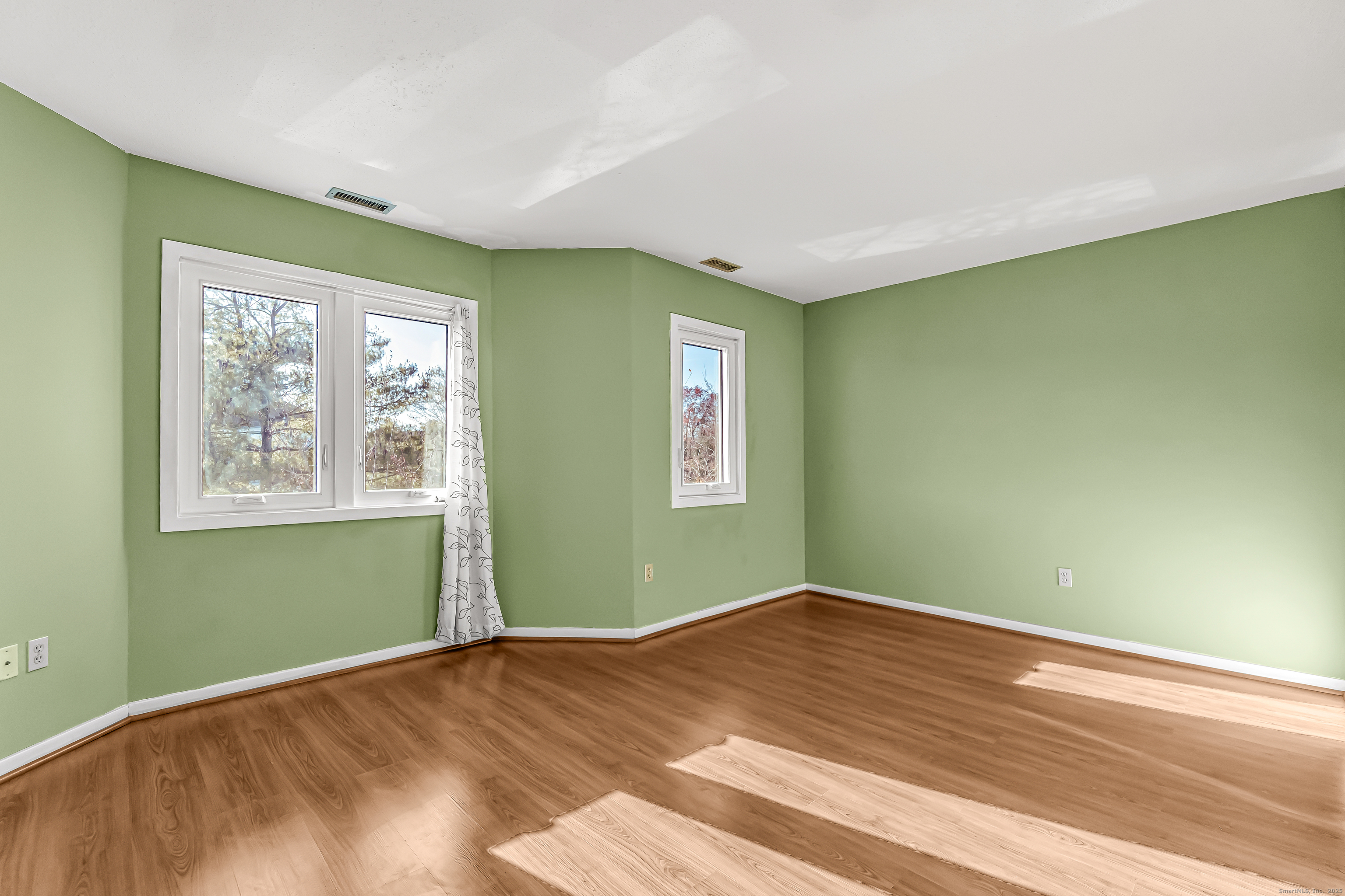 1412 Whitney Avenue APT F3