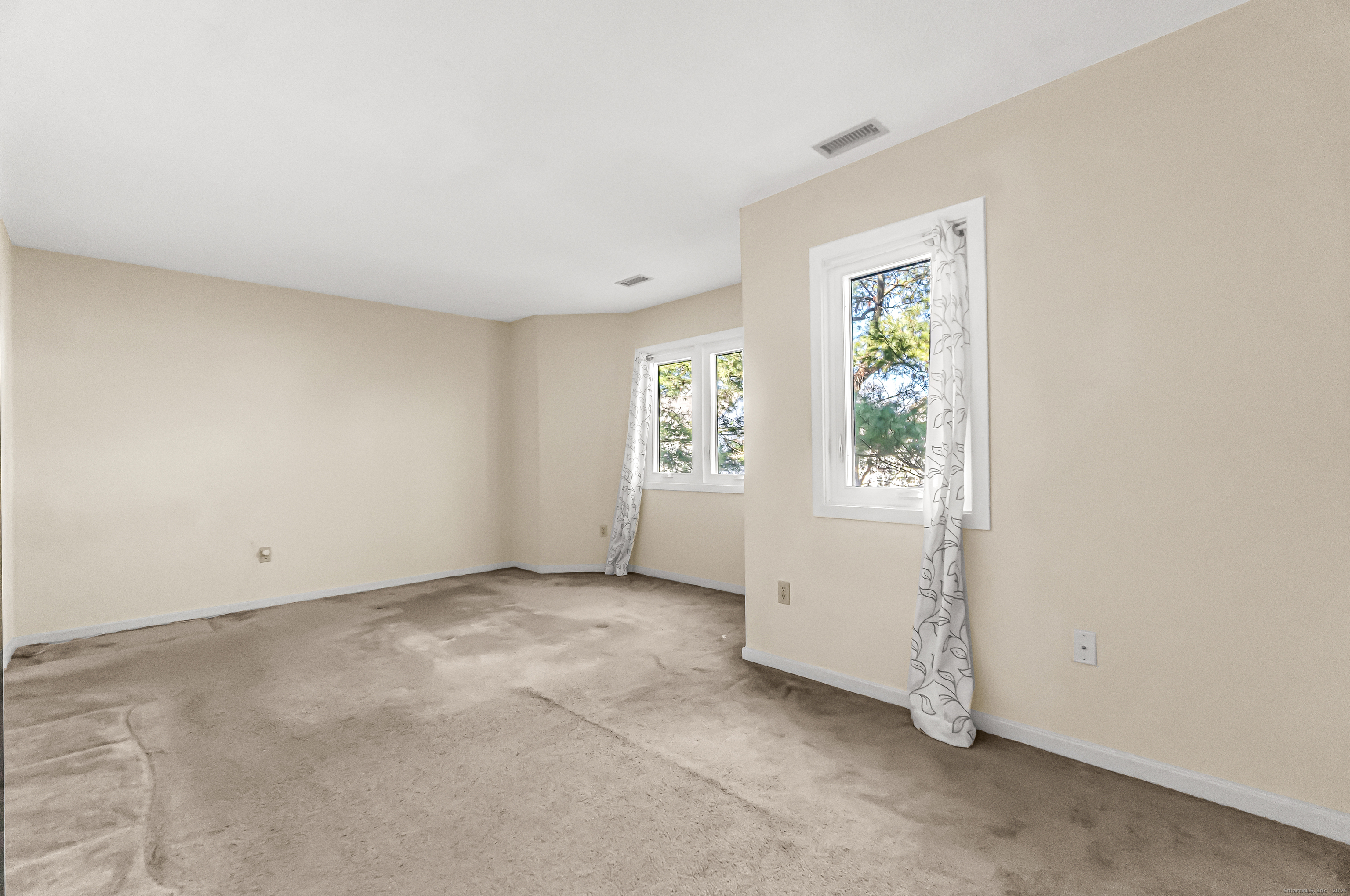 1412 Whitney Avenue APT F3