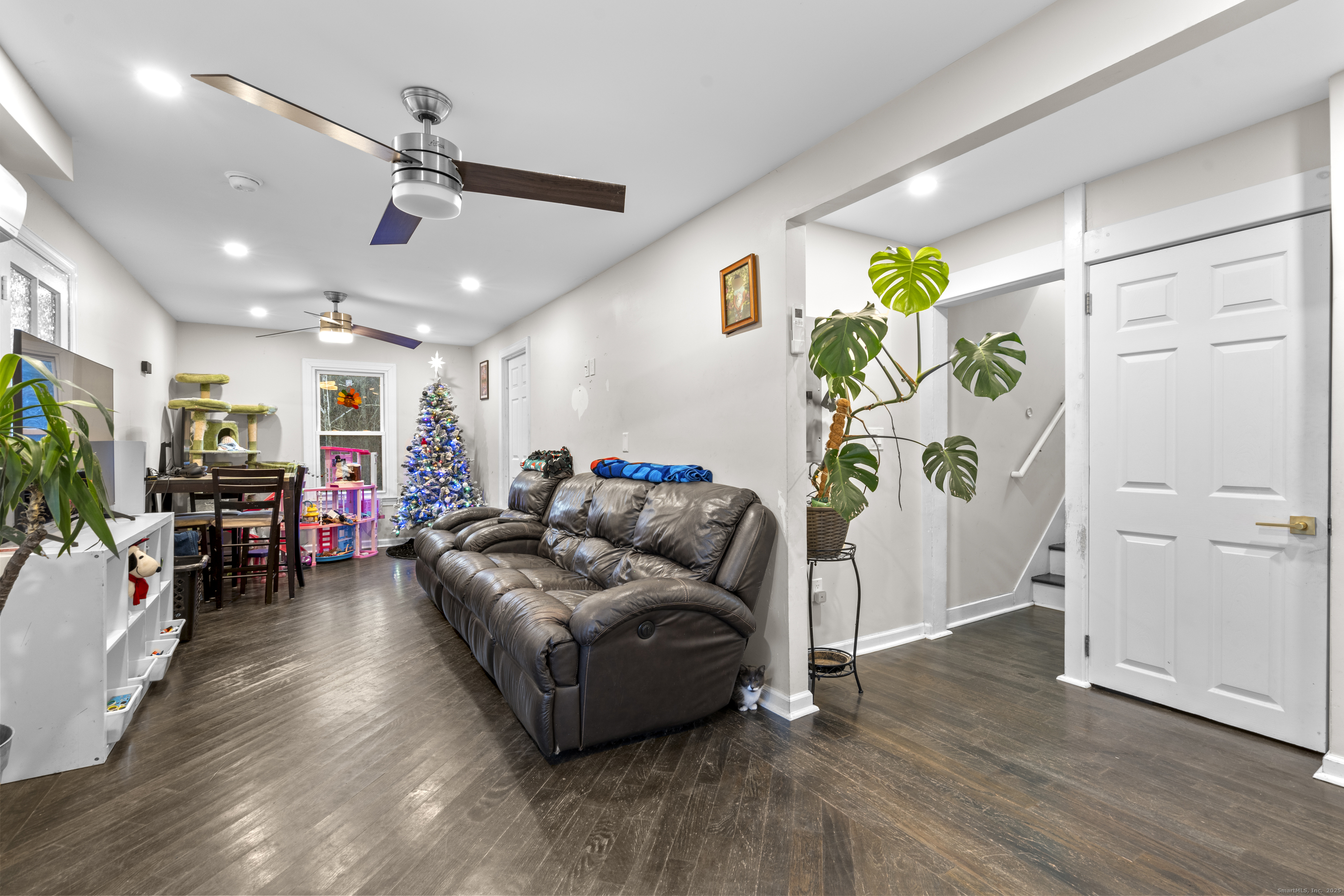 670 Roosevelt Drive