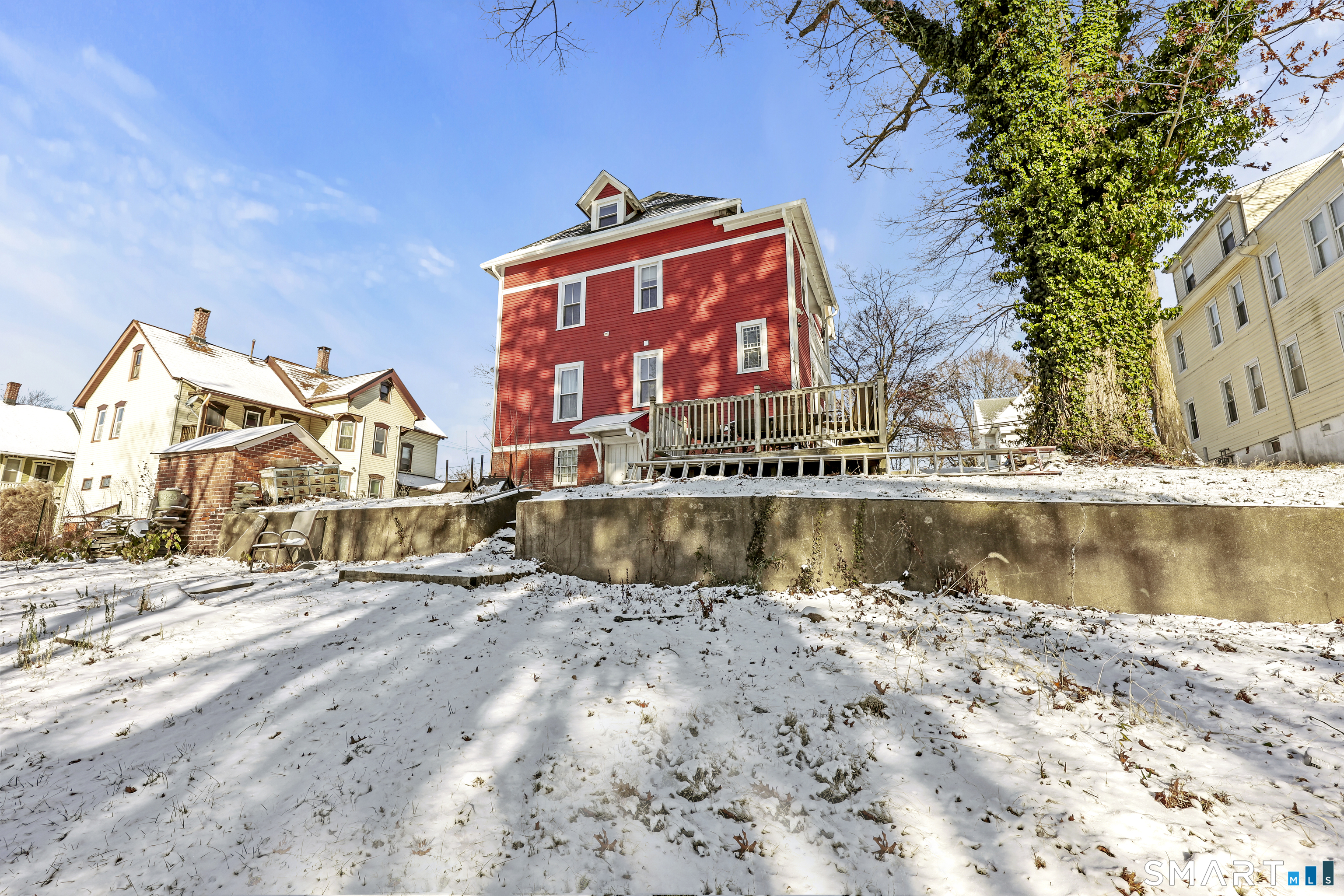 126 Winthrop Street