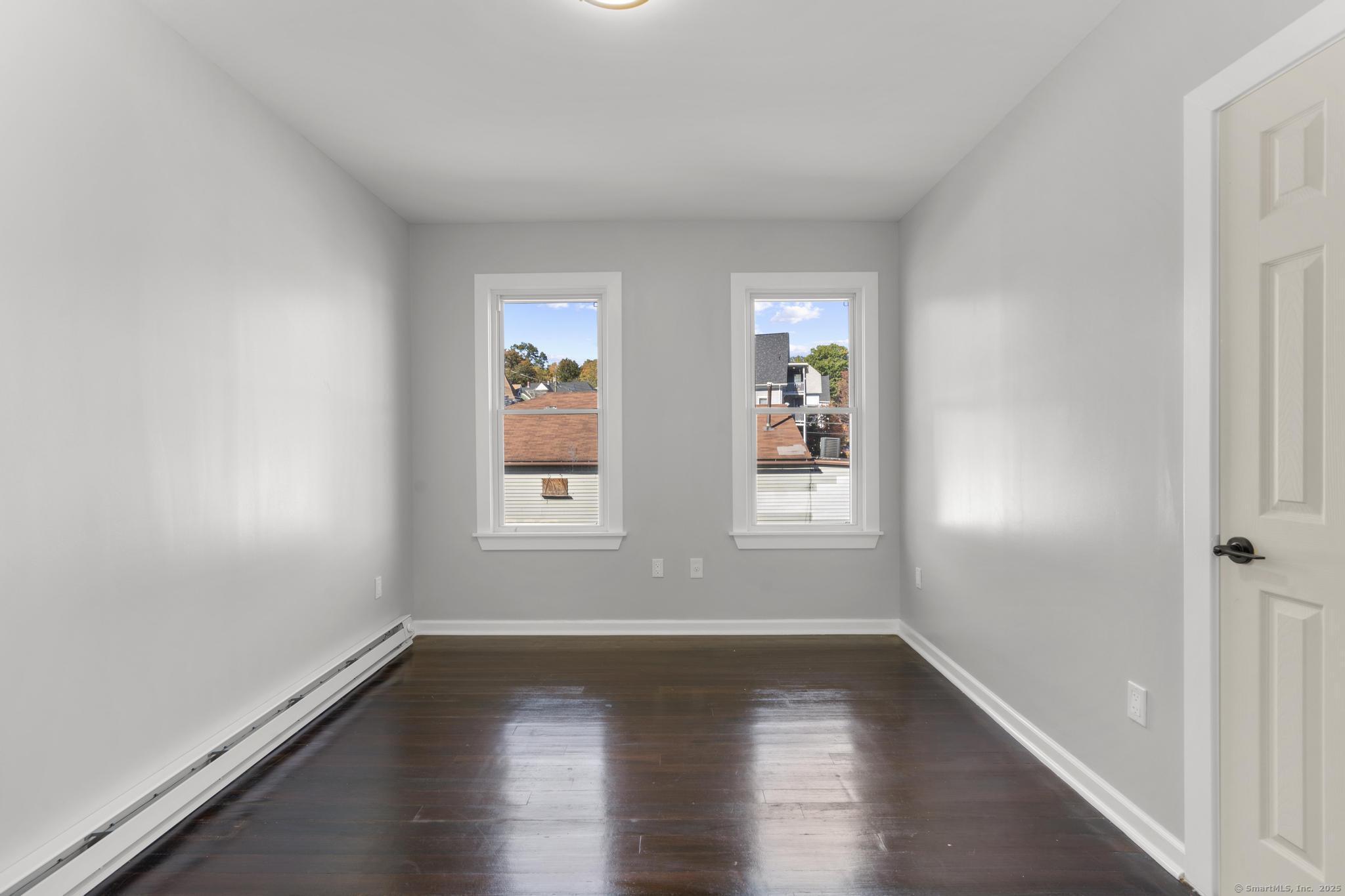 230 Cooke Street 2