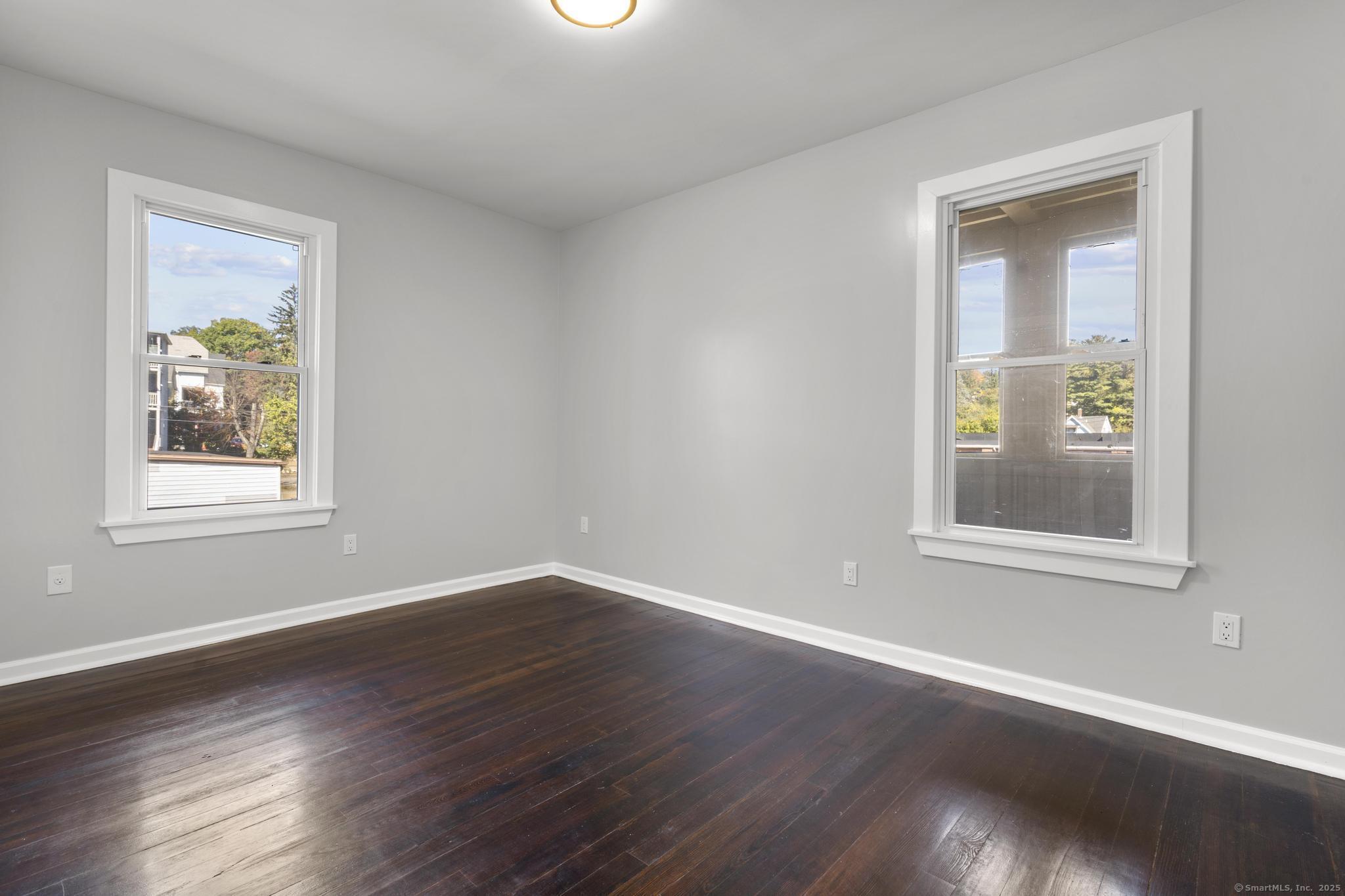 230 Cooke Street 2