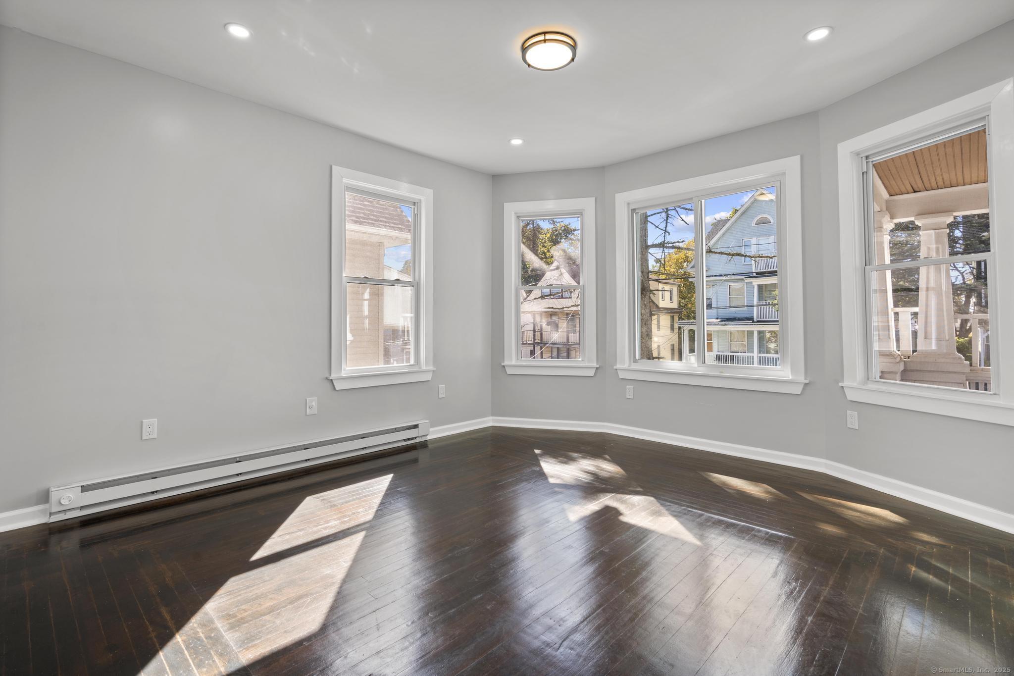 230 Cooke Street 2