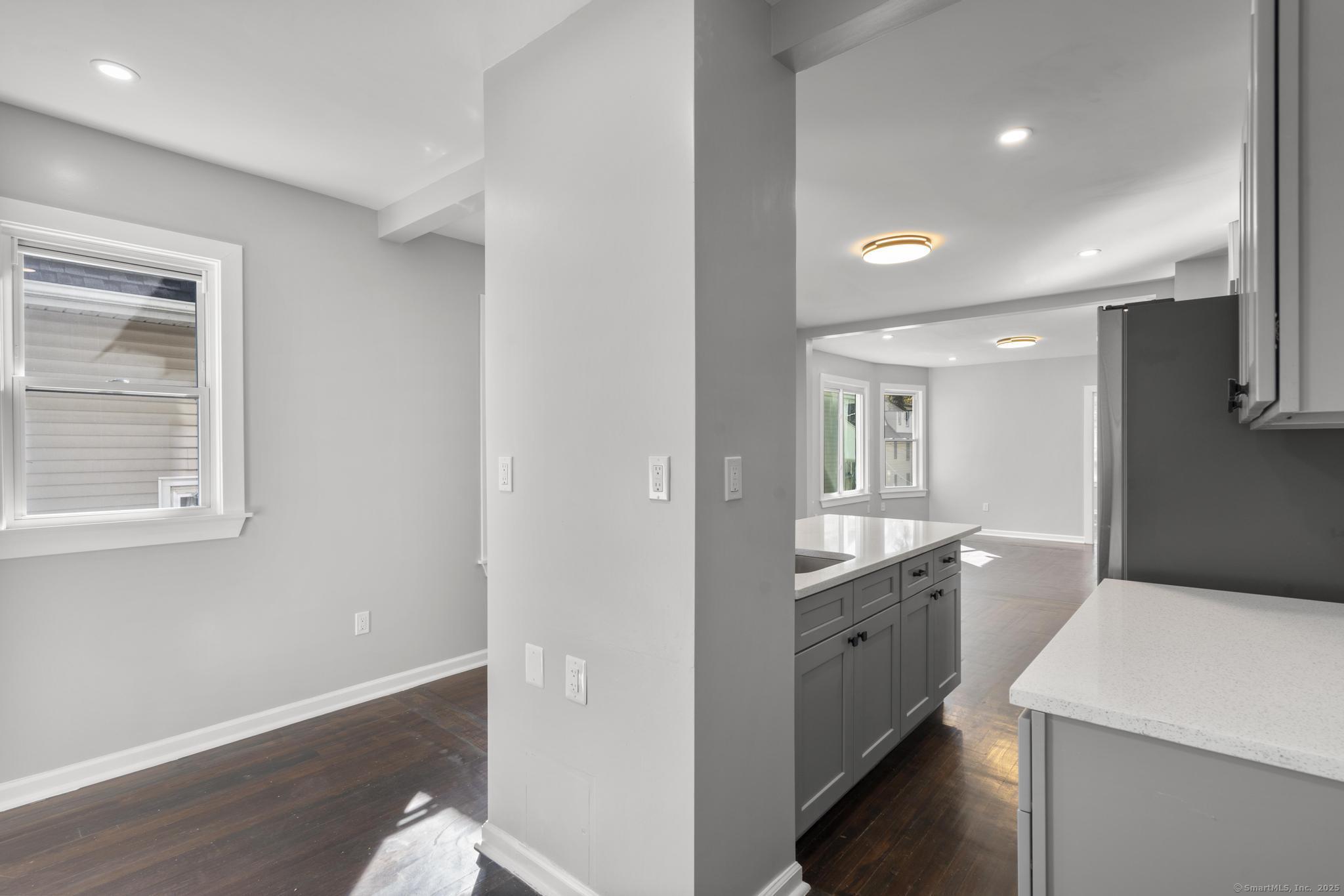 230 Cooke Street 2