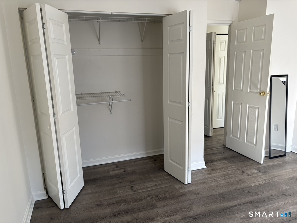 12 Tuttle Street APT 1 C