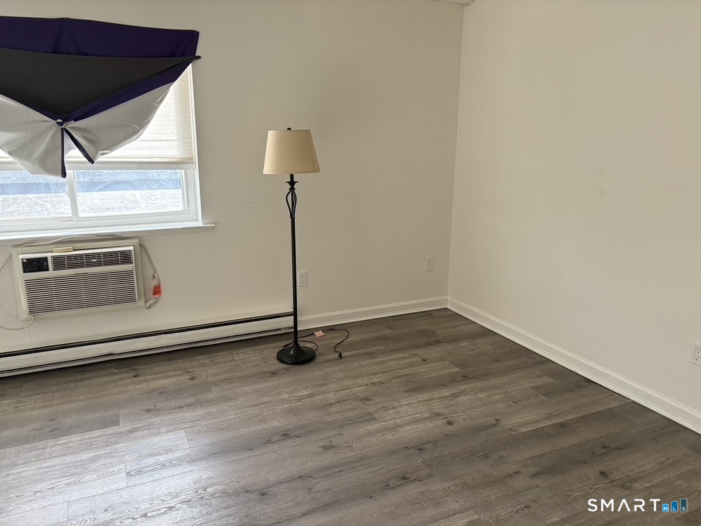 12 Tuttle Street APT 1 C
