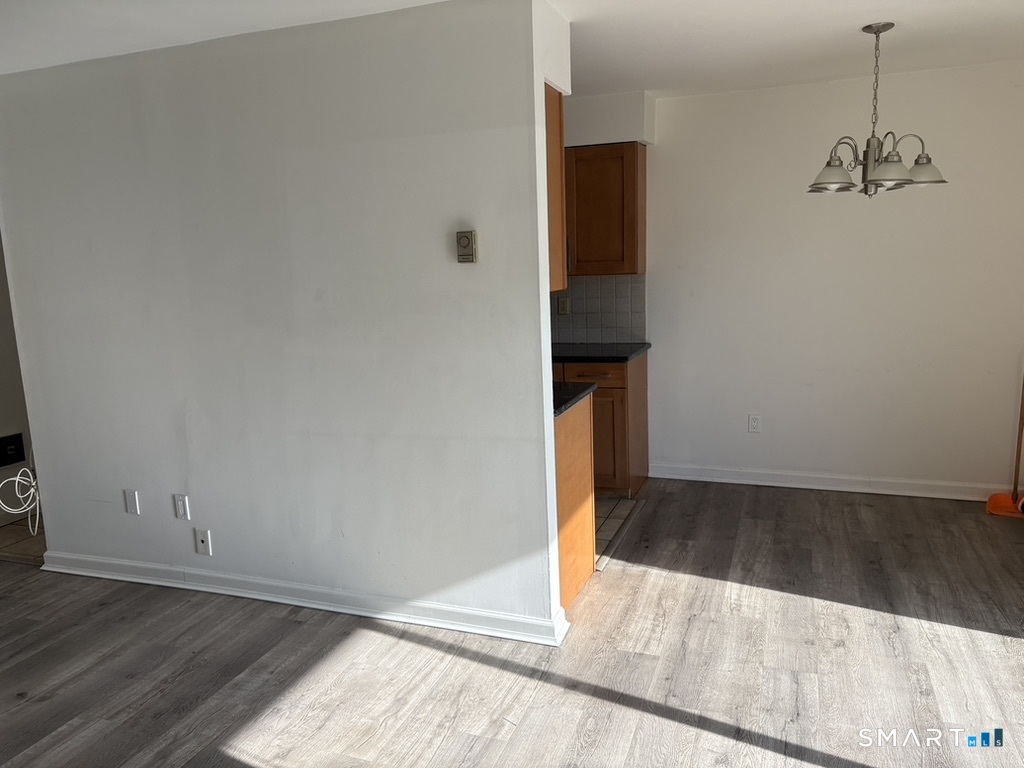 12 Tuttle Street APT 1 C
