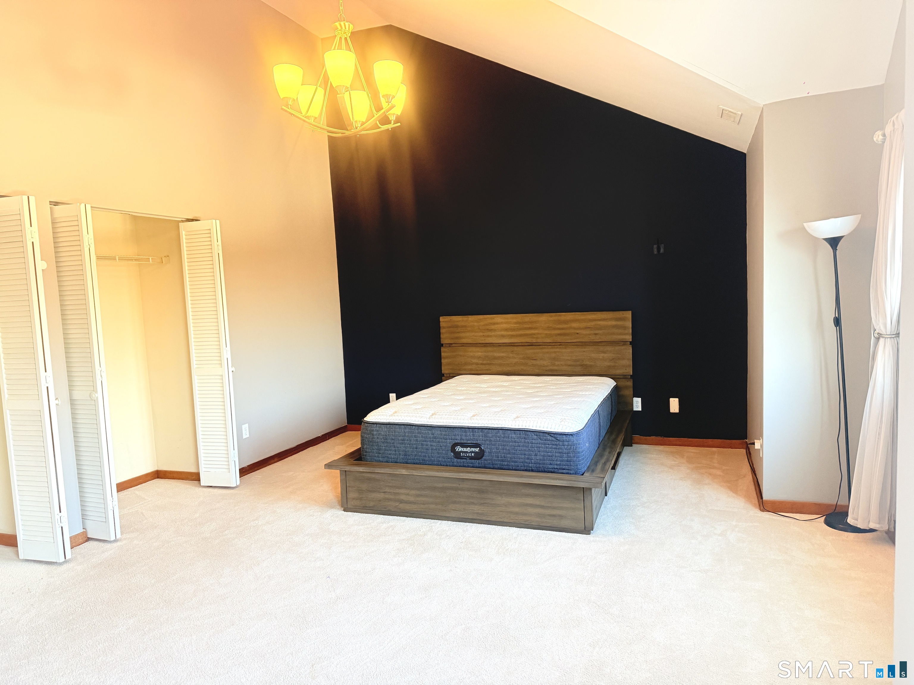 4 Hill Court B