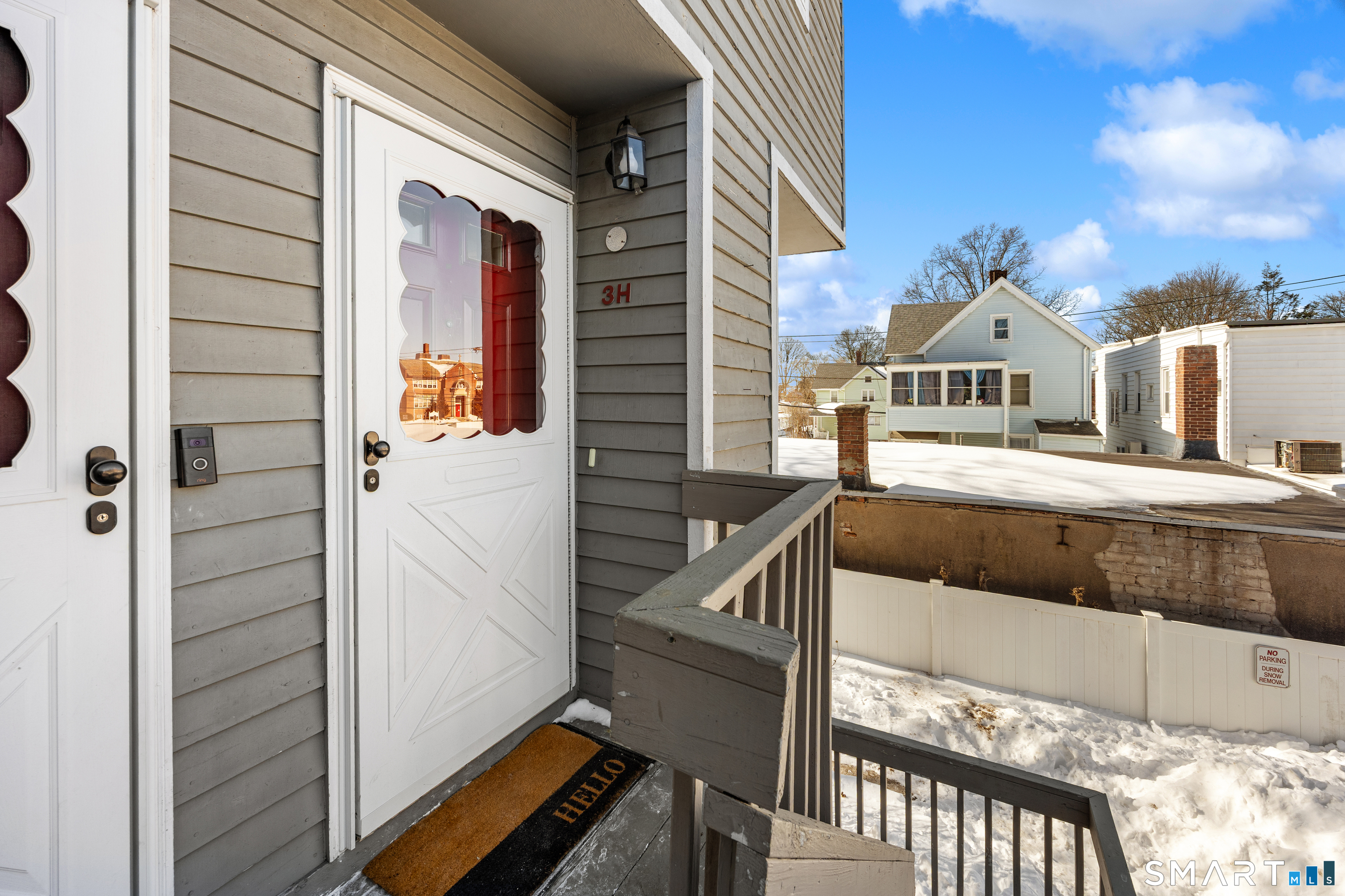 202 Main Street APT 3H