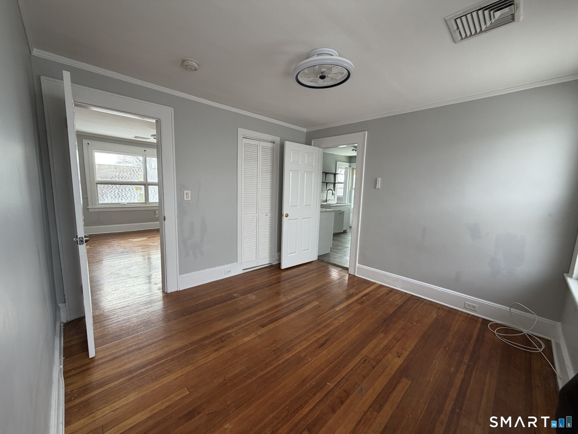 199 Bradley Street 3