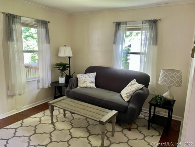 77 Crestwood Road