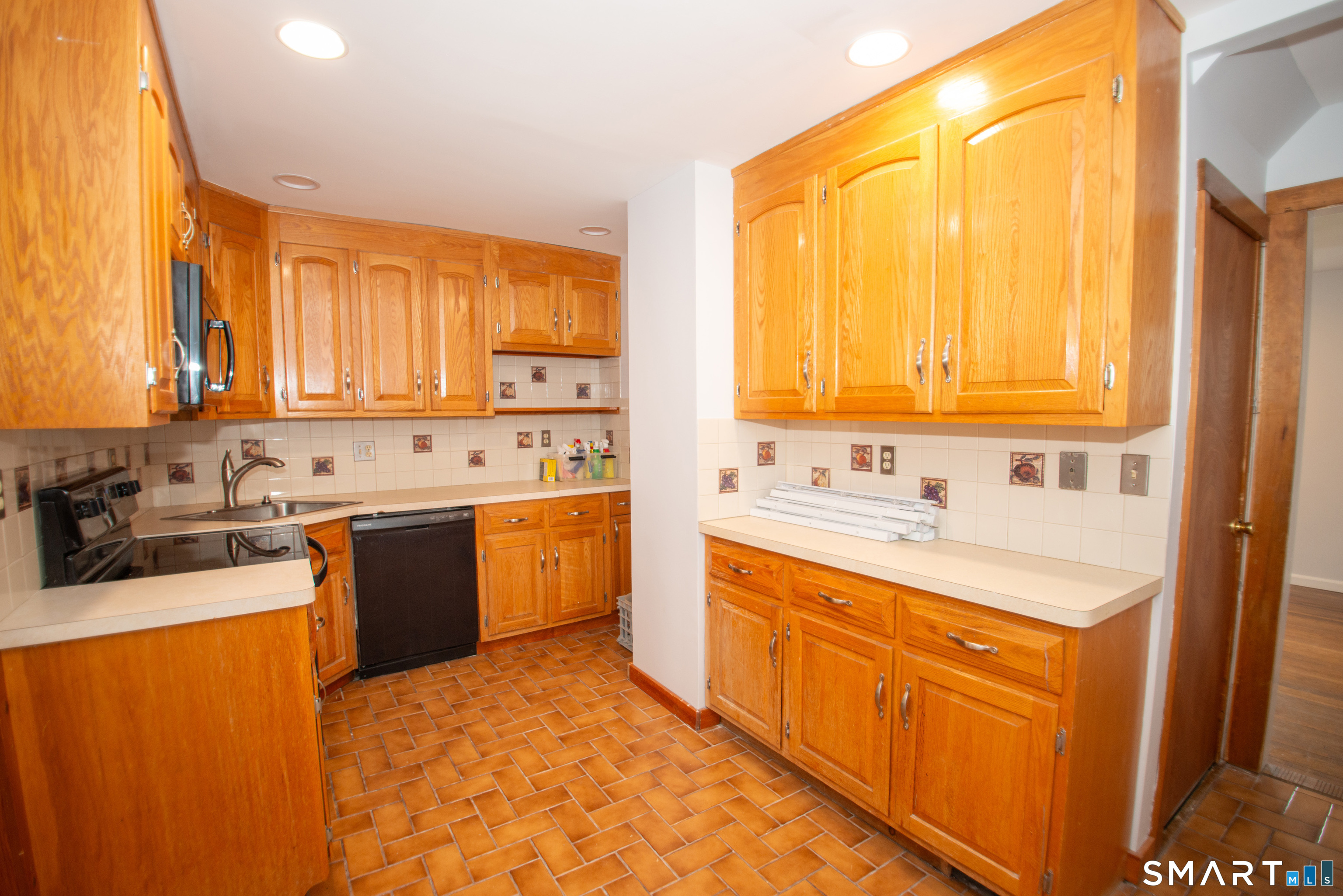 38 Wayland Road