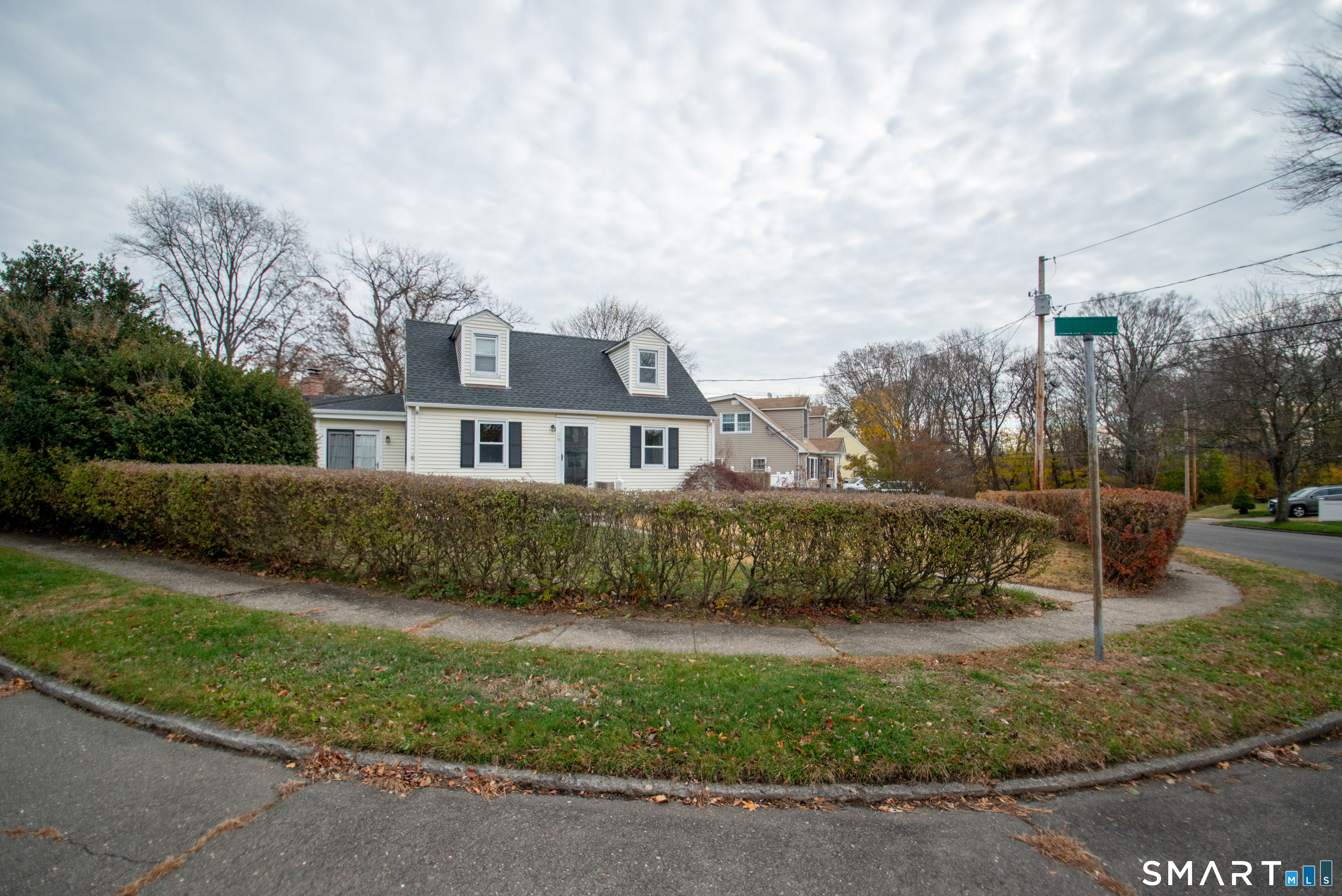 38 Wayland Road