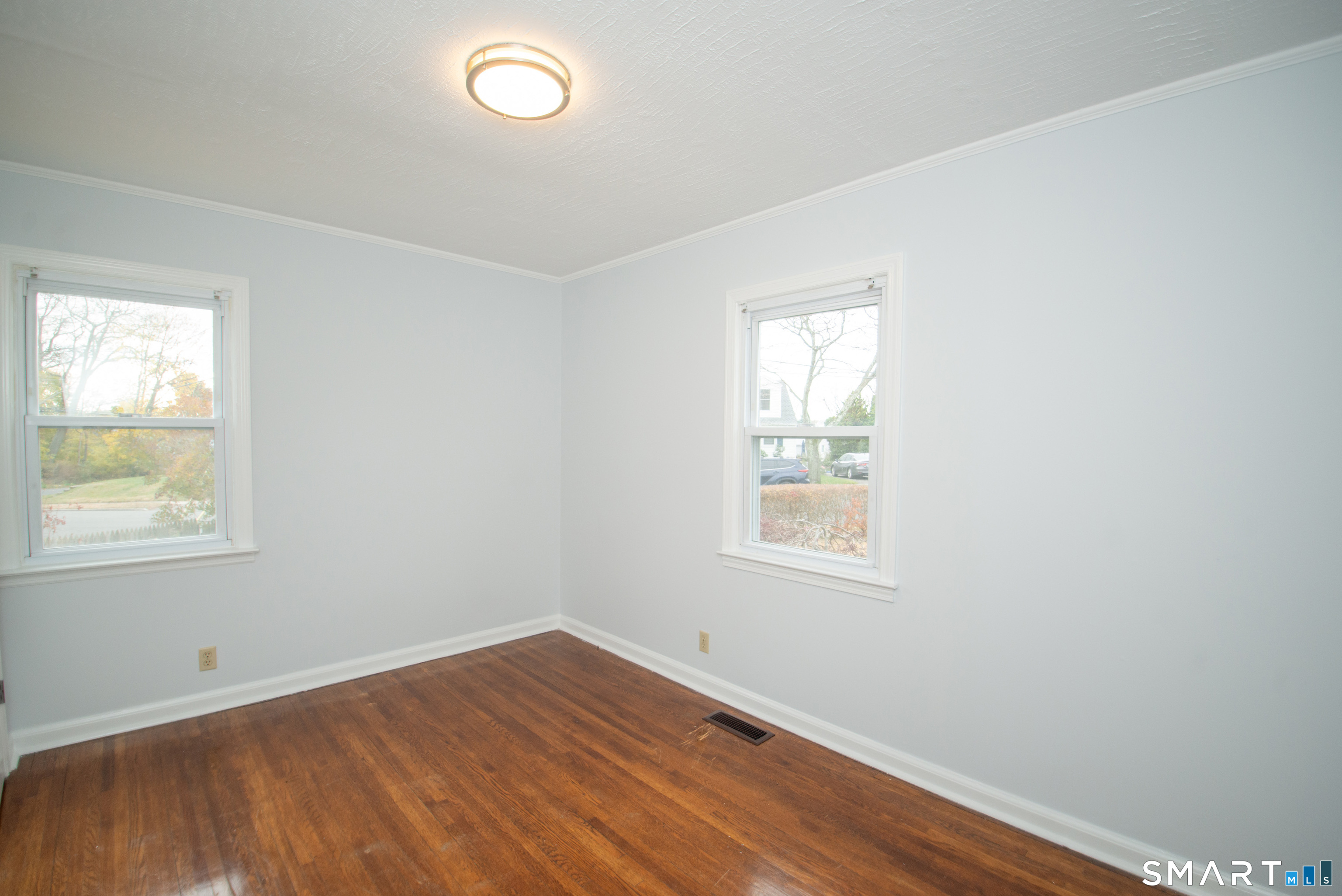 38 Wayland Road