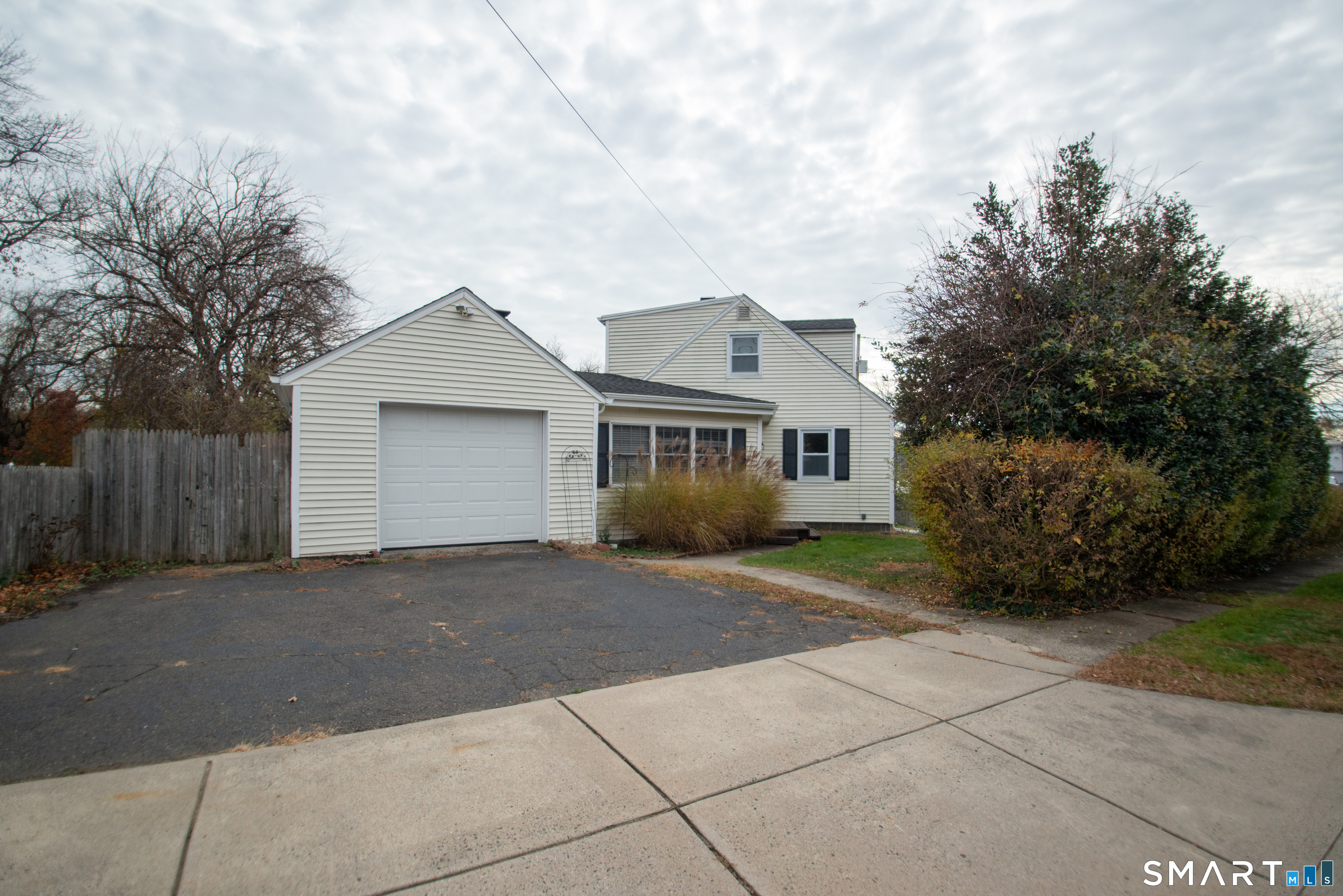 38 Wayland Road