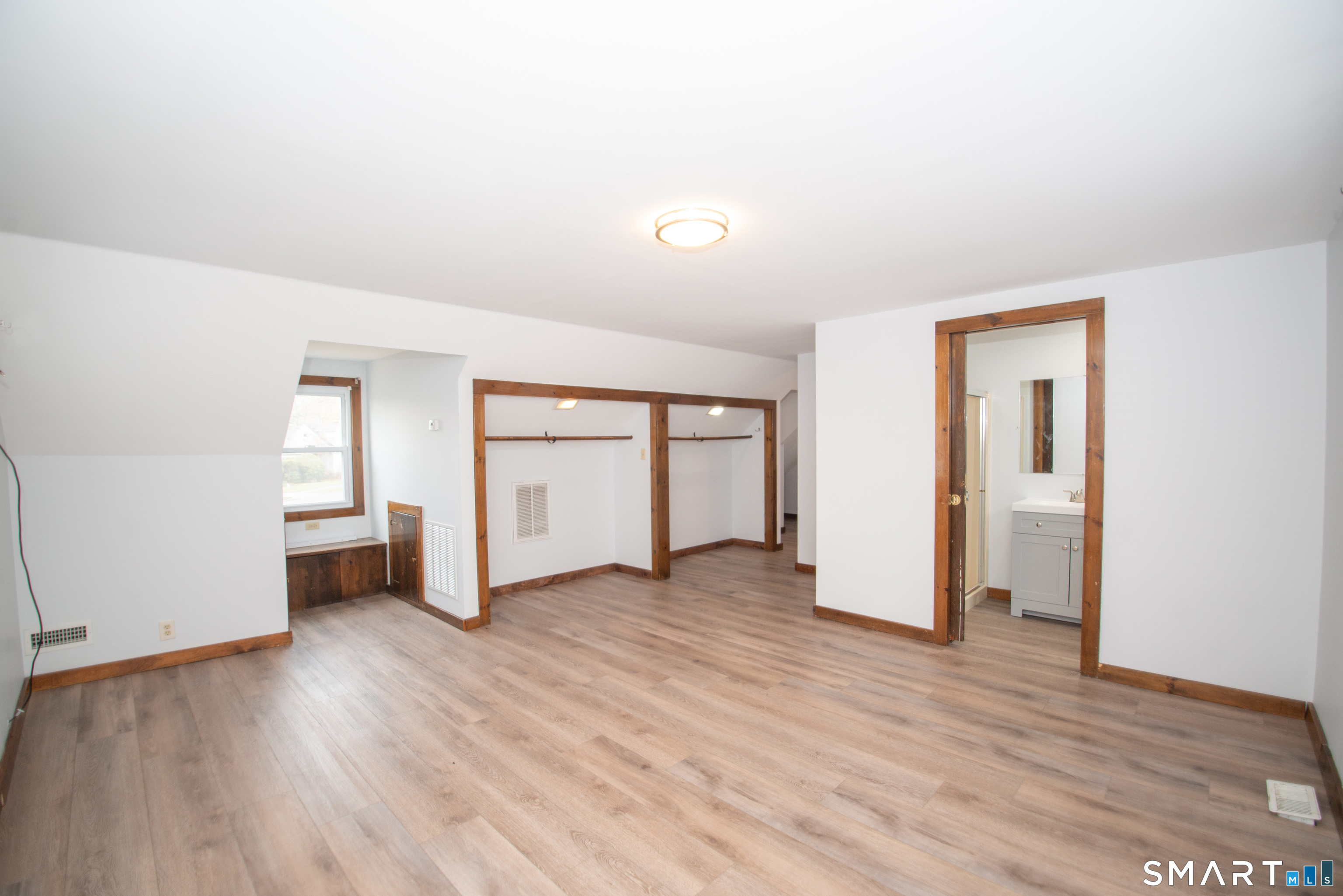 38 Wayland Road