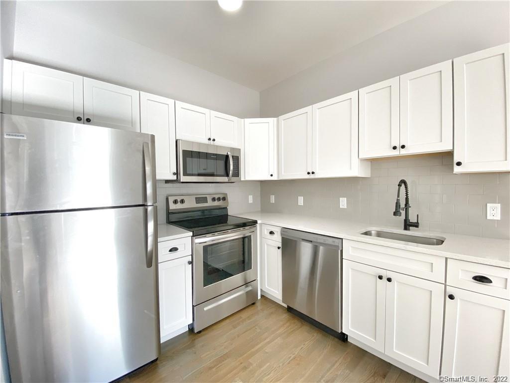 4 Berkeley Street 11