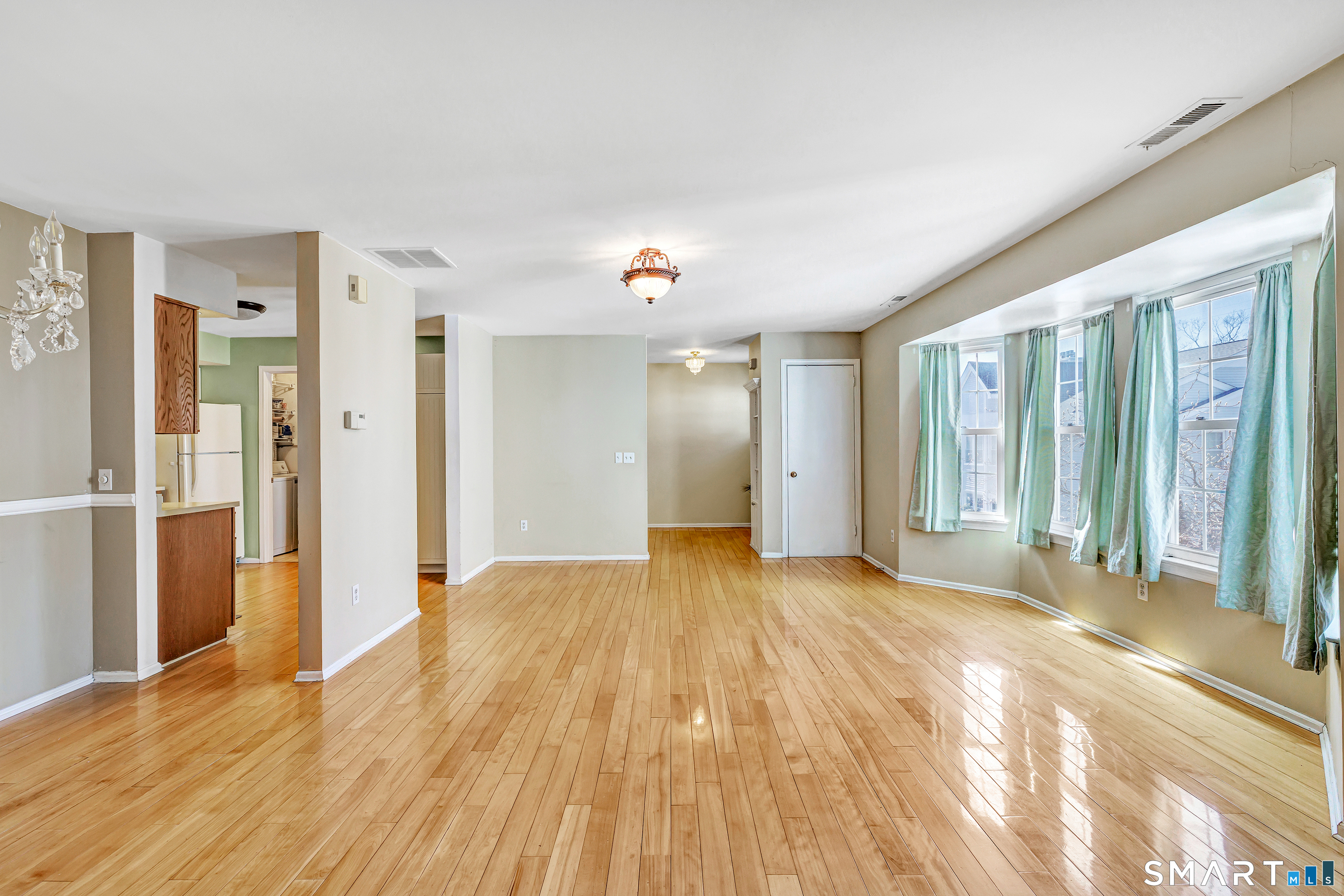 50 Woodhill Road 50