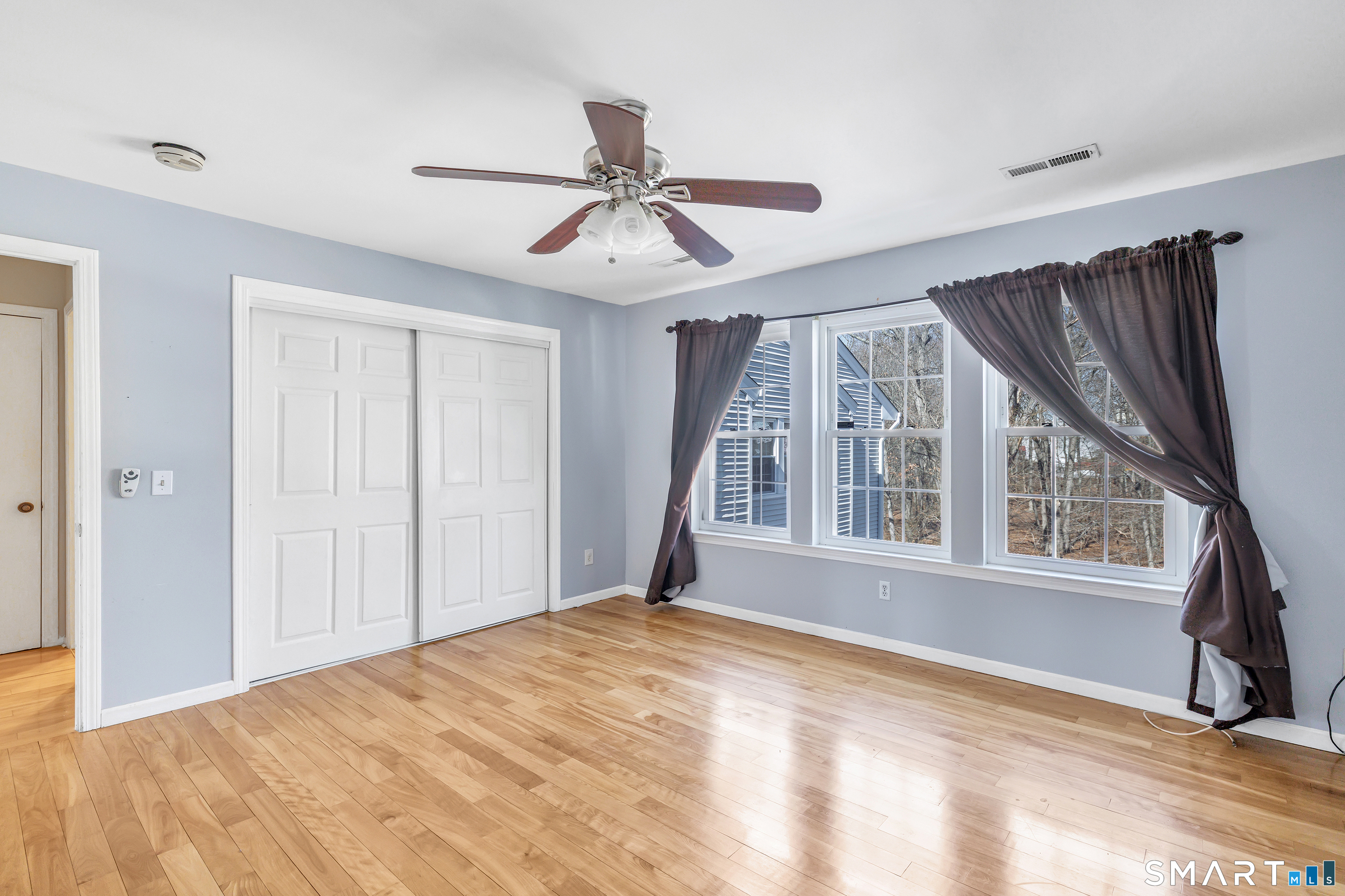50 Woodhill Road 50