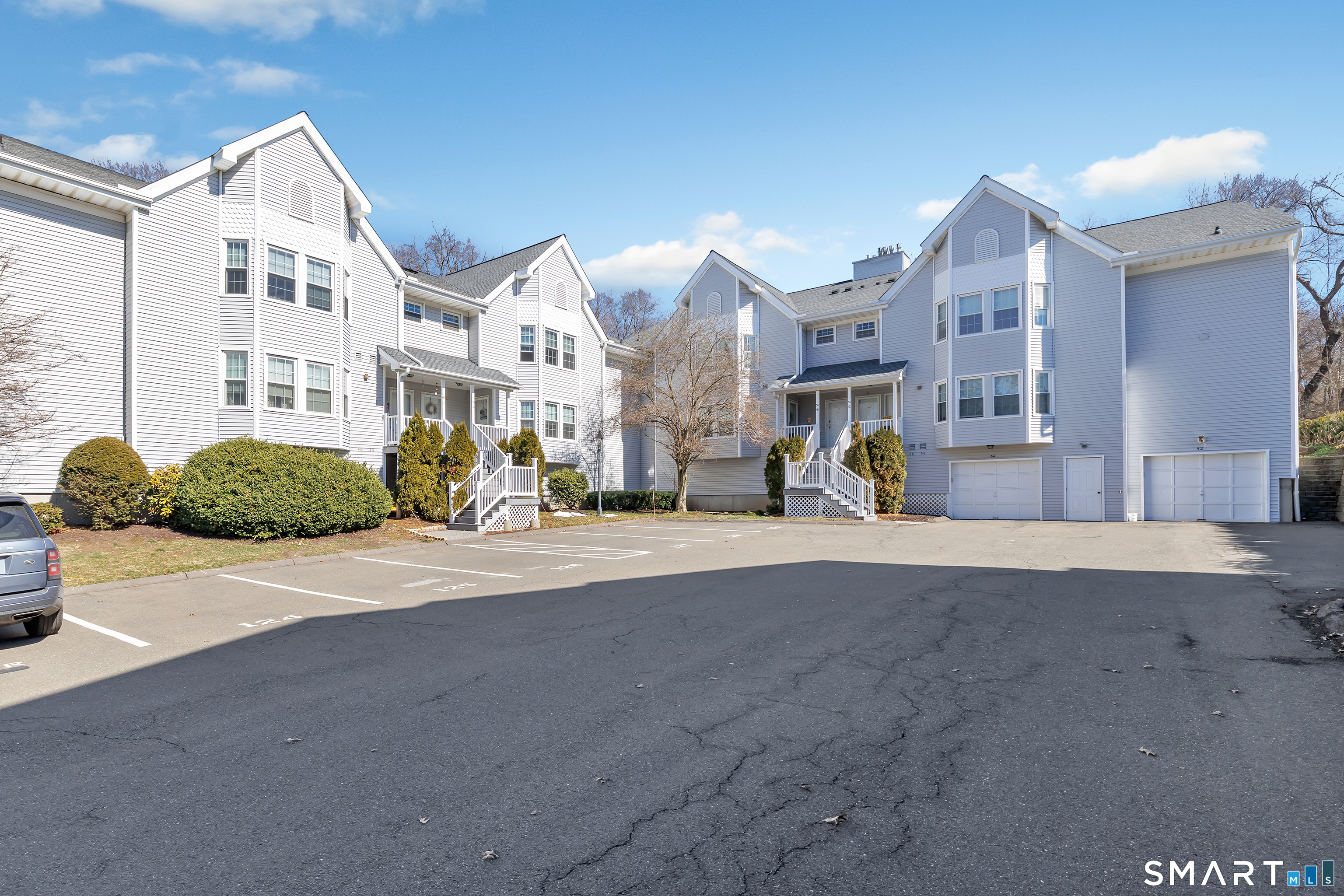 50 Woodhill Road 50