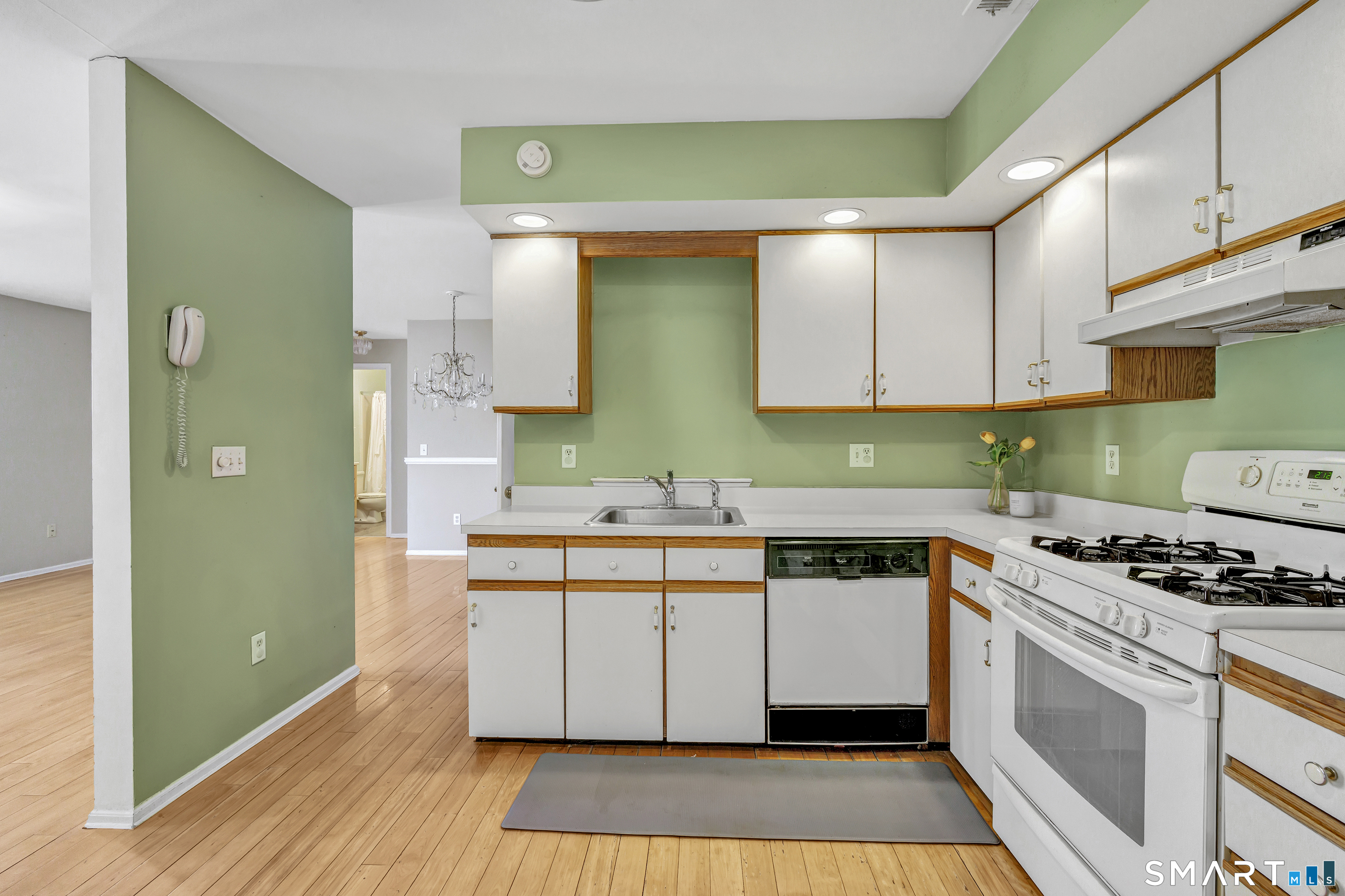 50 Woodhill Road 50