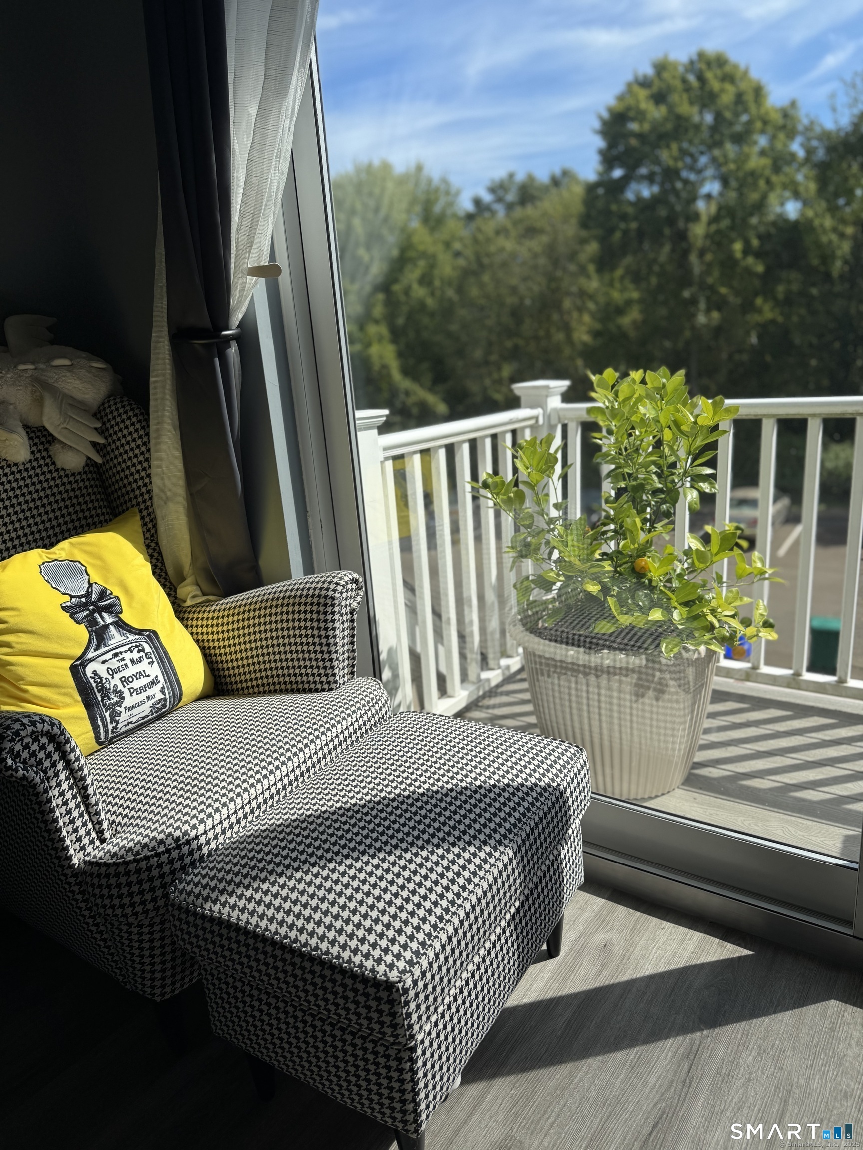 103 Peddlars Drive 103