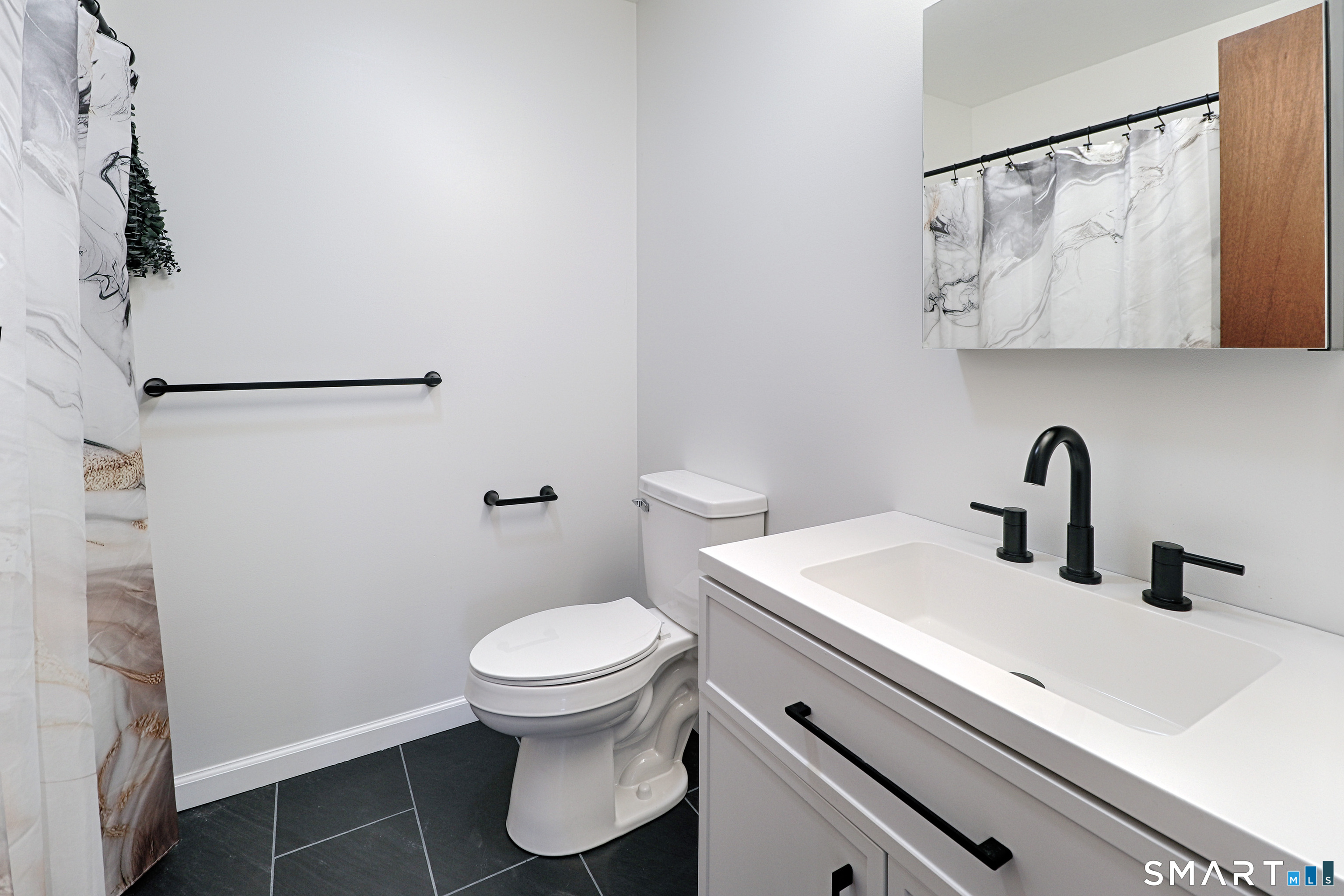 35 Bay Path Way 35
