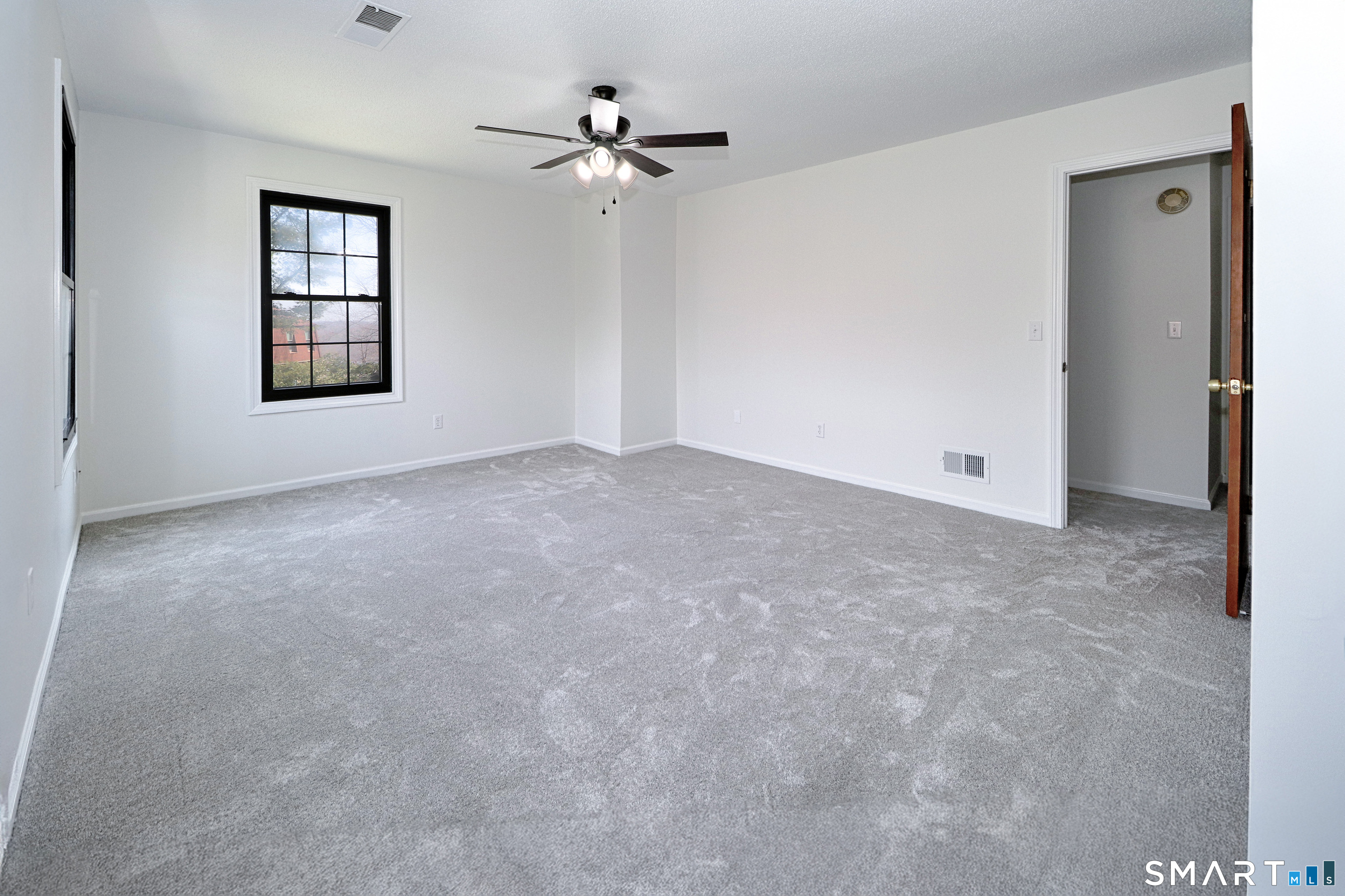 35 Bay Path Way 35