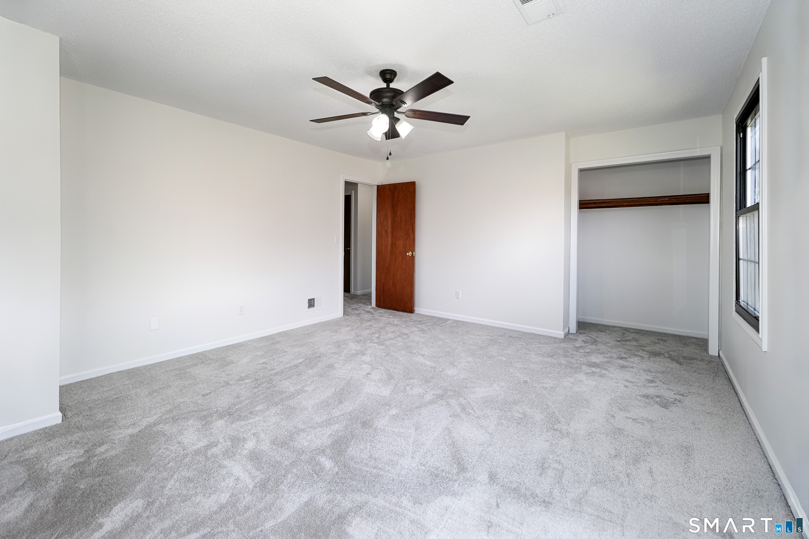35 Bay Path Way 35