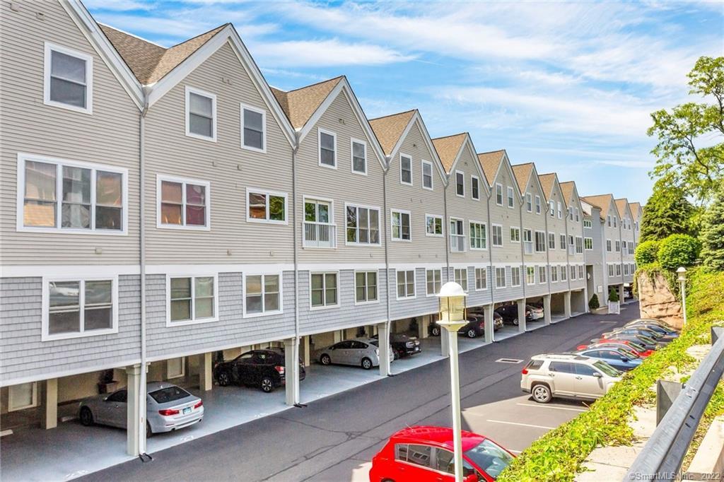 4 Daskams Lane 326