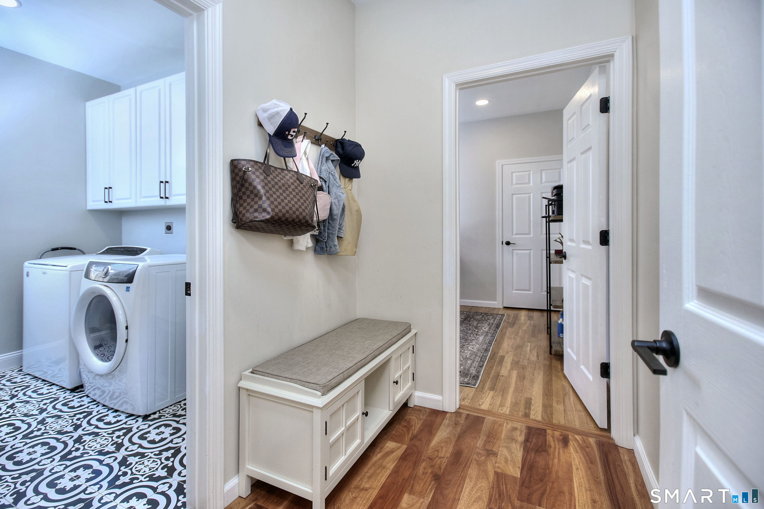 124 Shady Knoll Drive