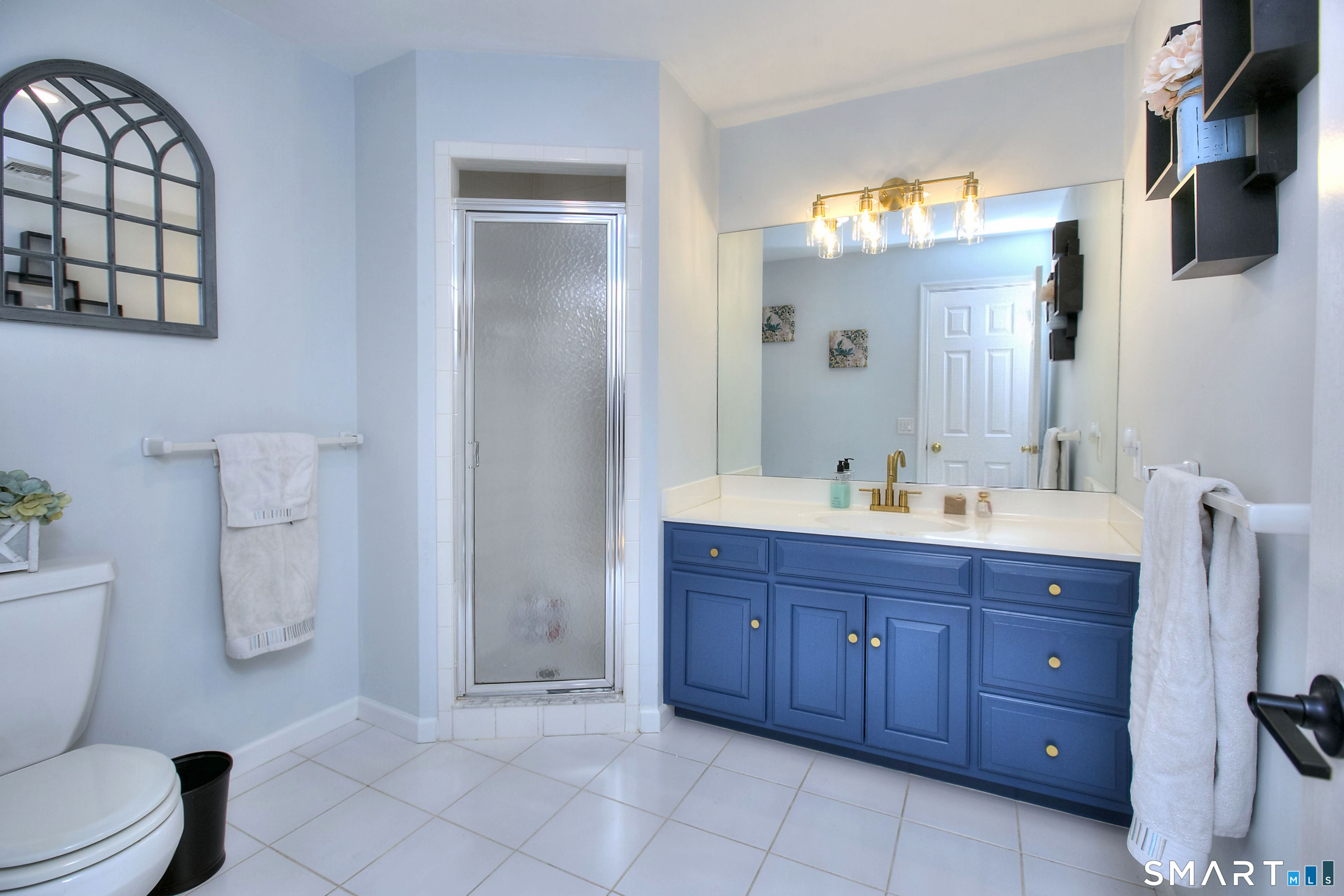 124 Shady Knoll Drive