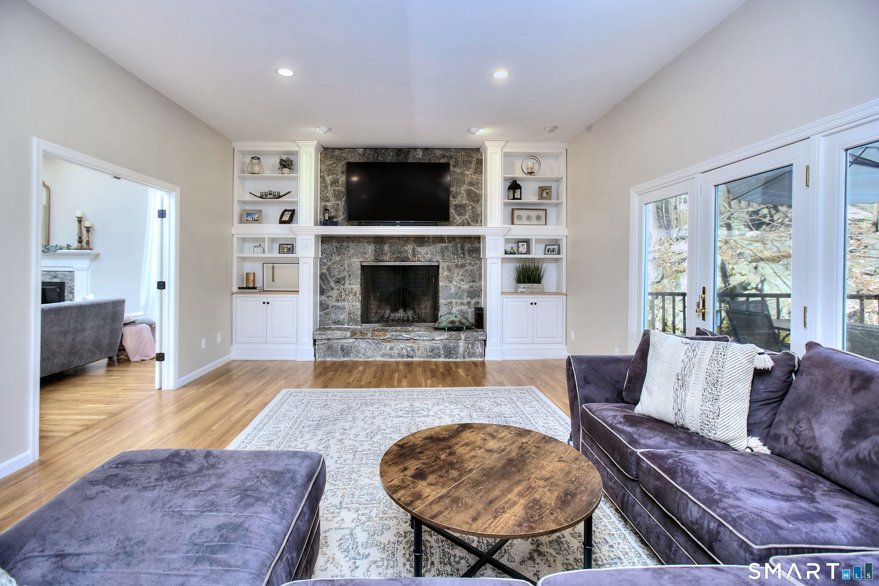 124 Shady Knoll Drive